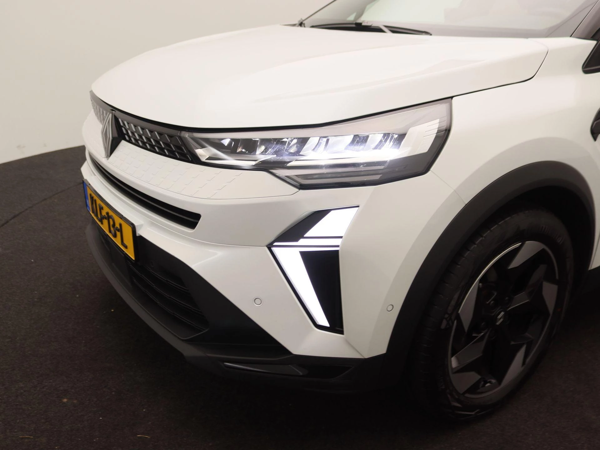 Renault-Captur-image-14