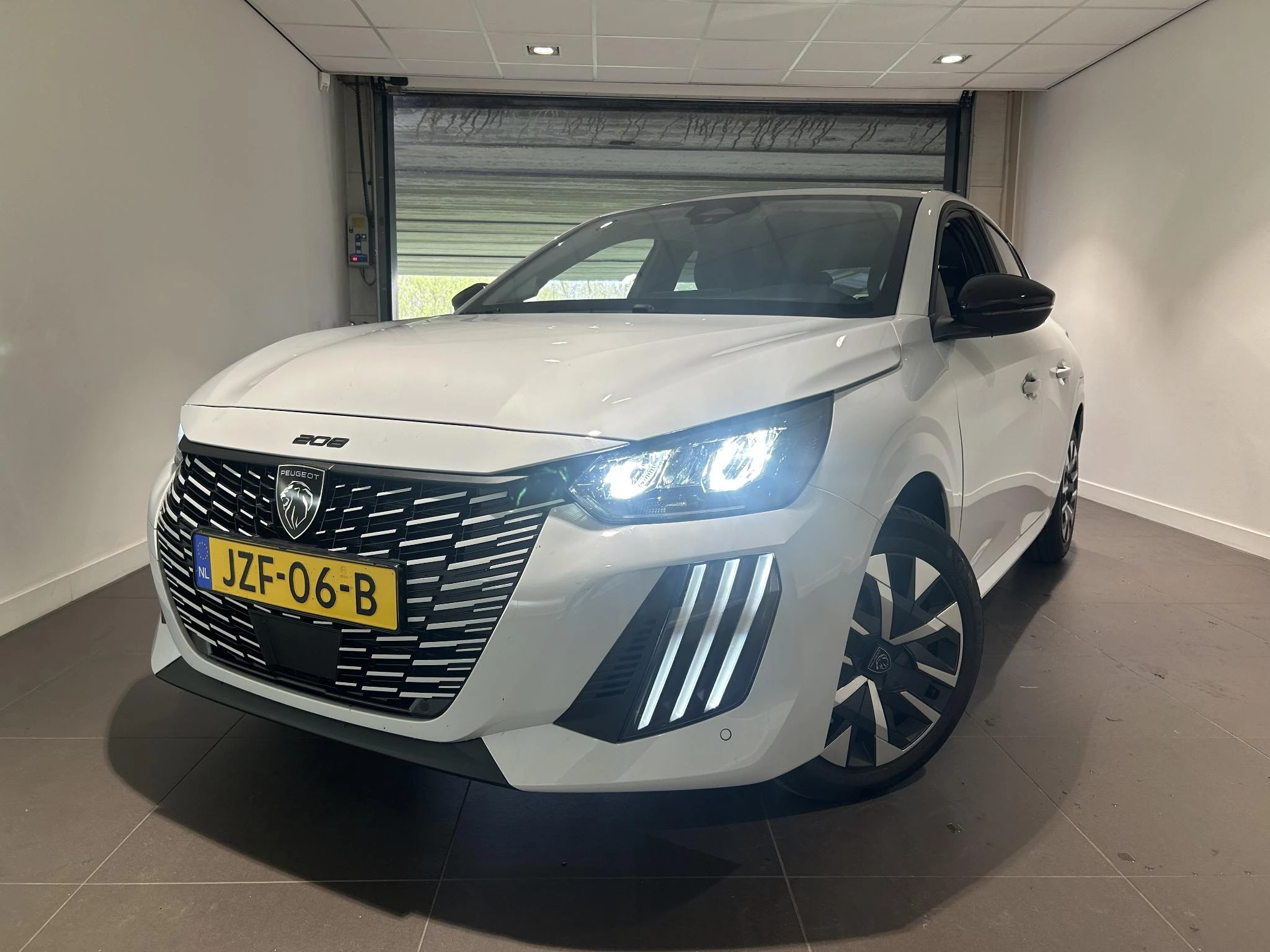 Peugeot-208-image-21