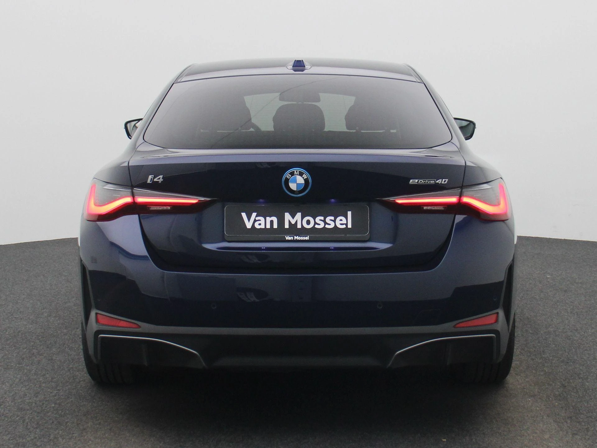 BMW i4 eDrive40