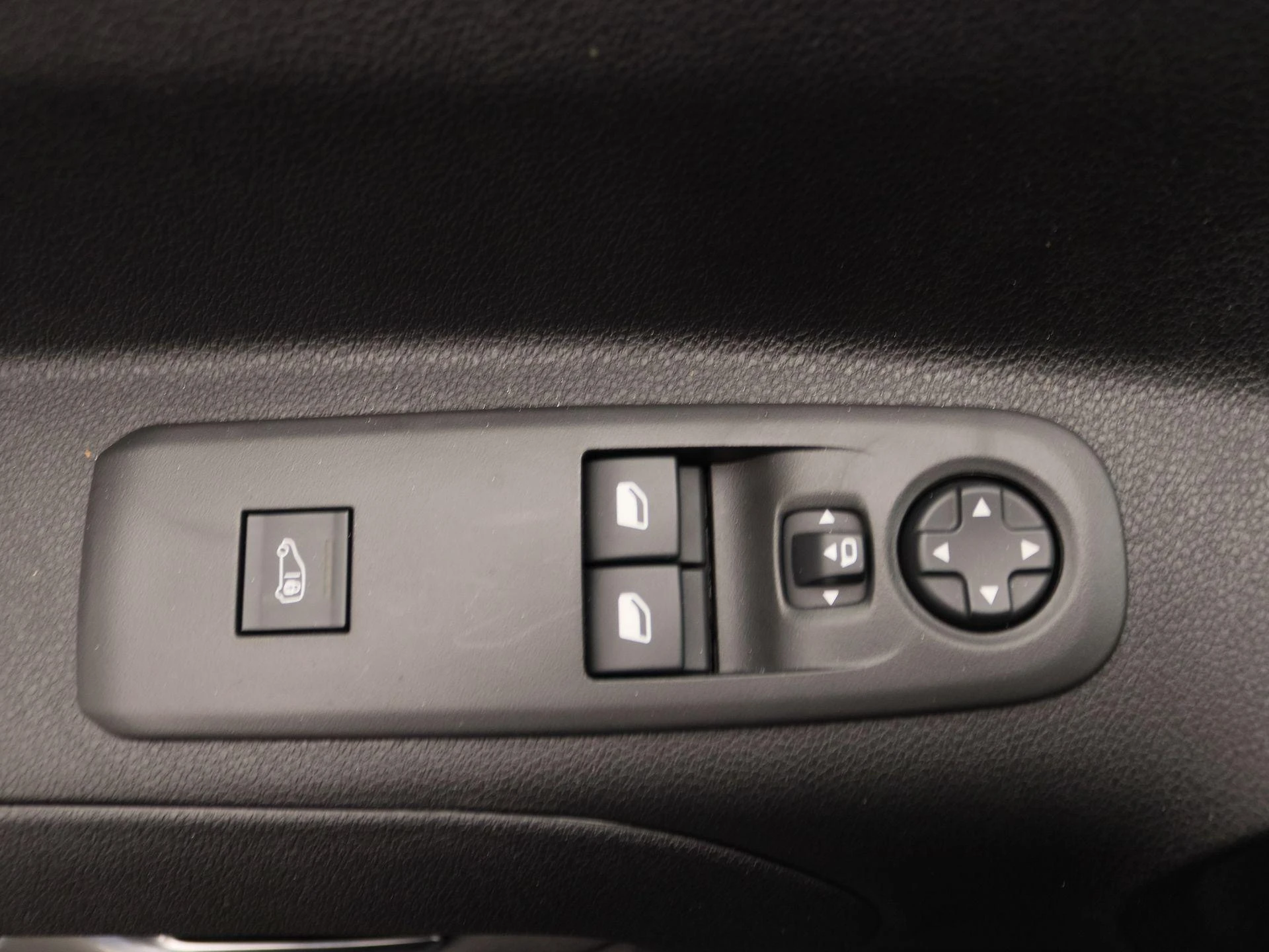 Opel-Combo-image-18