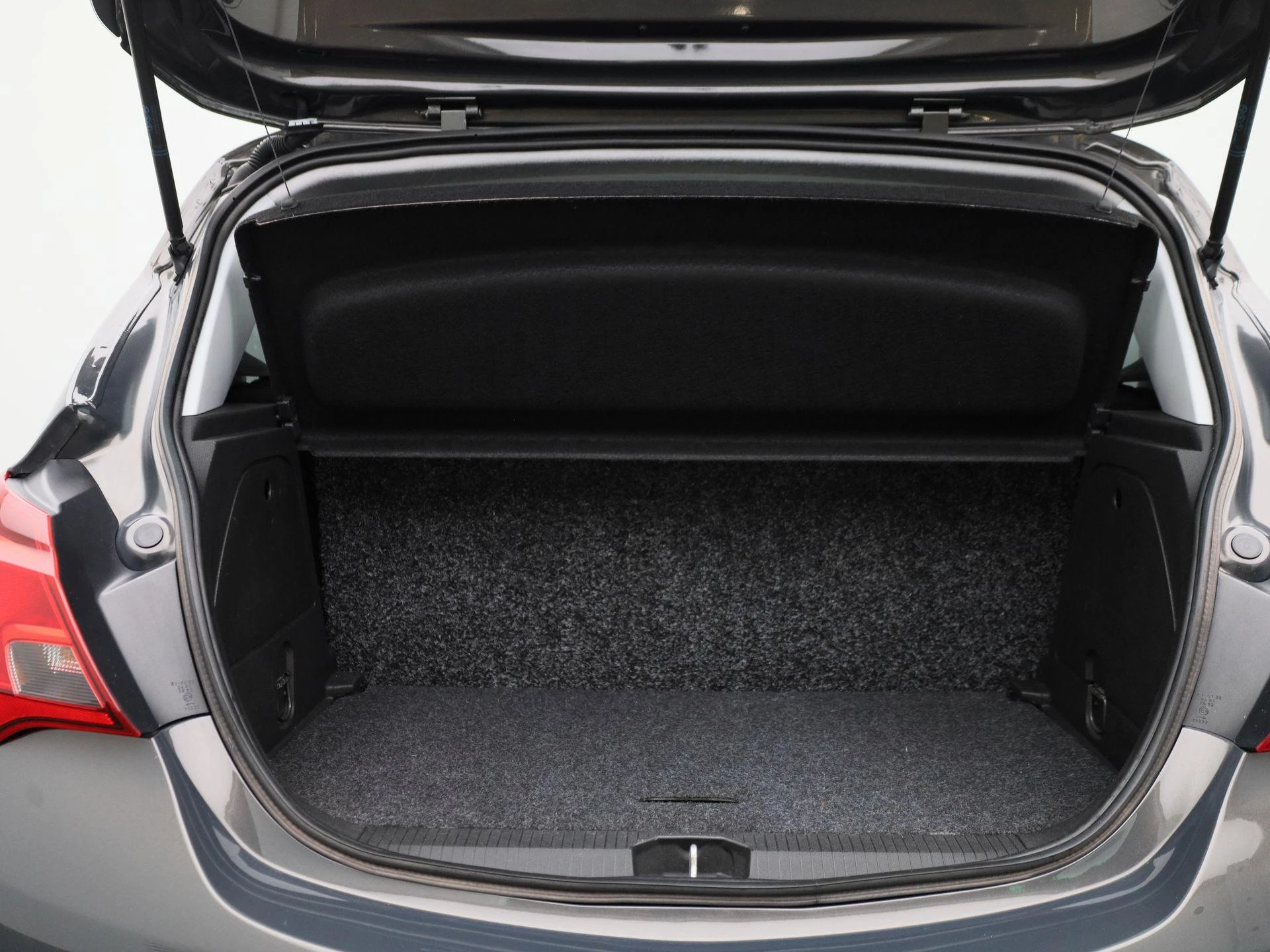 Opel-Corsa-image-13