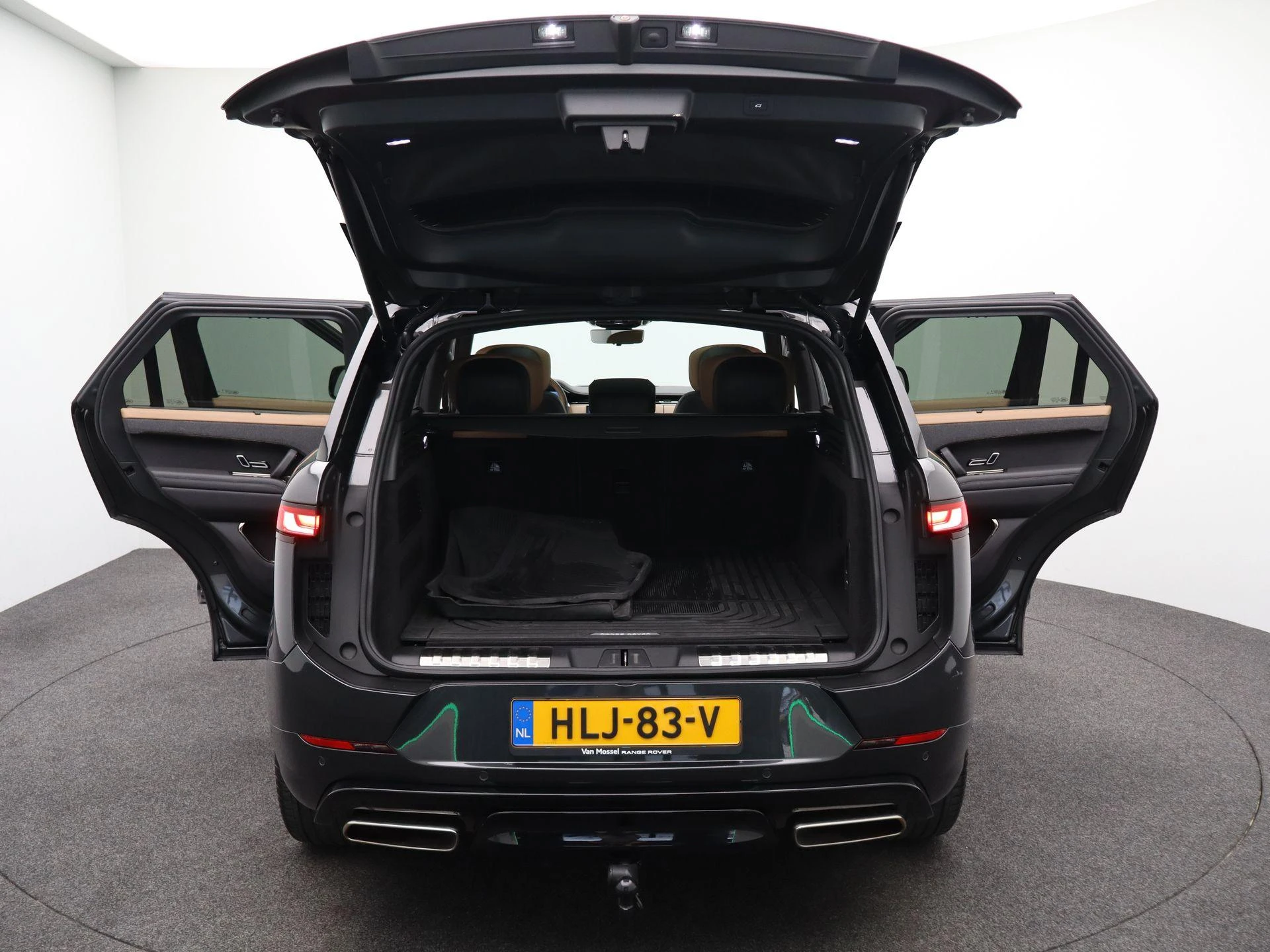 Land Rover-Range Rover Sport-image-14