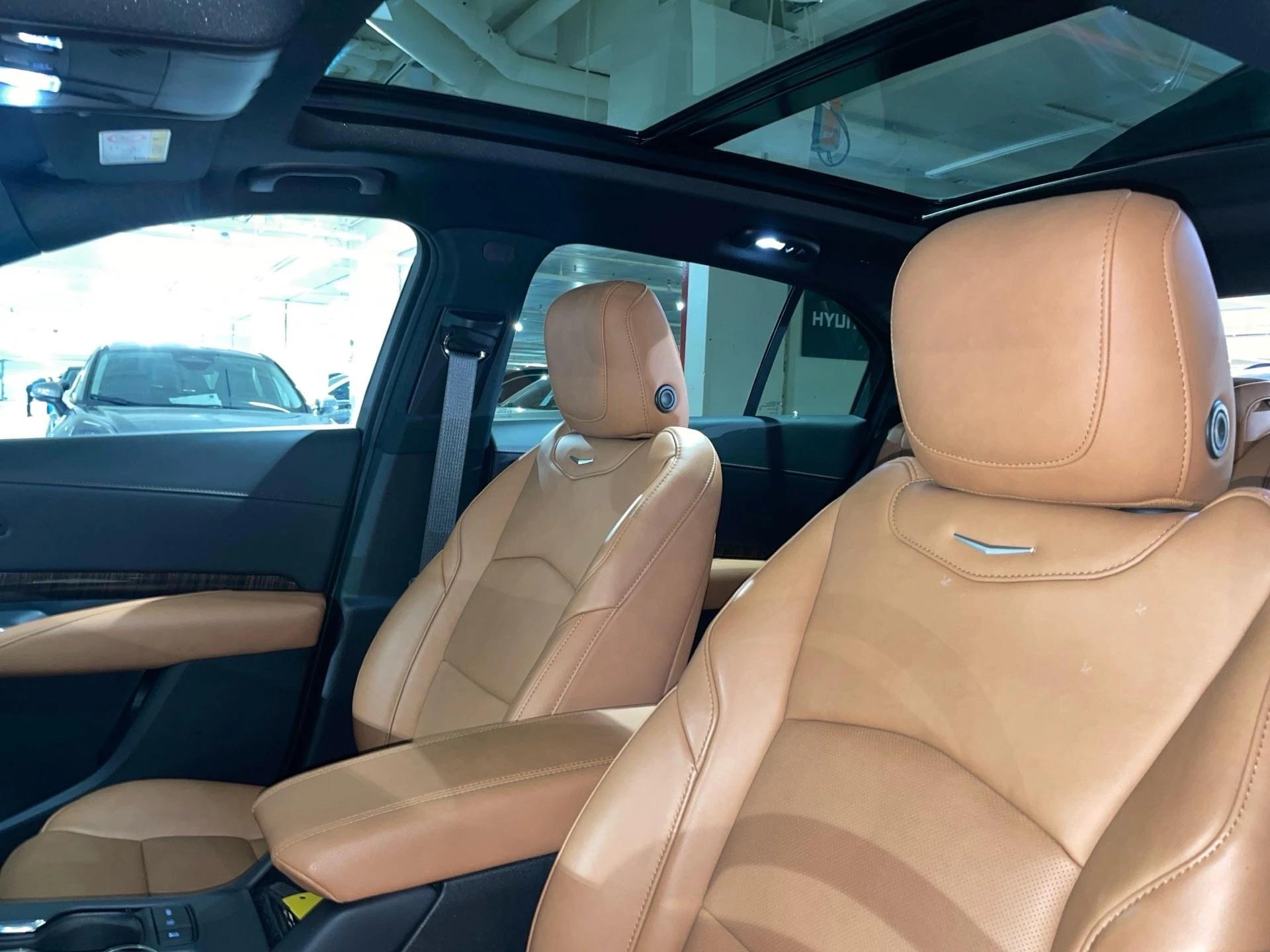 Cadillac XT4 2.0 350T AWD Premium Luxury Auto.