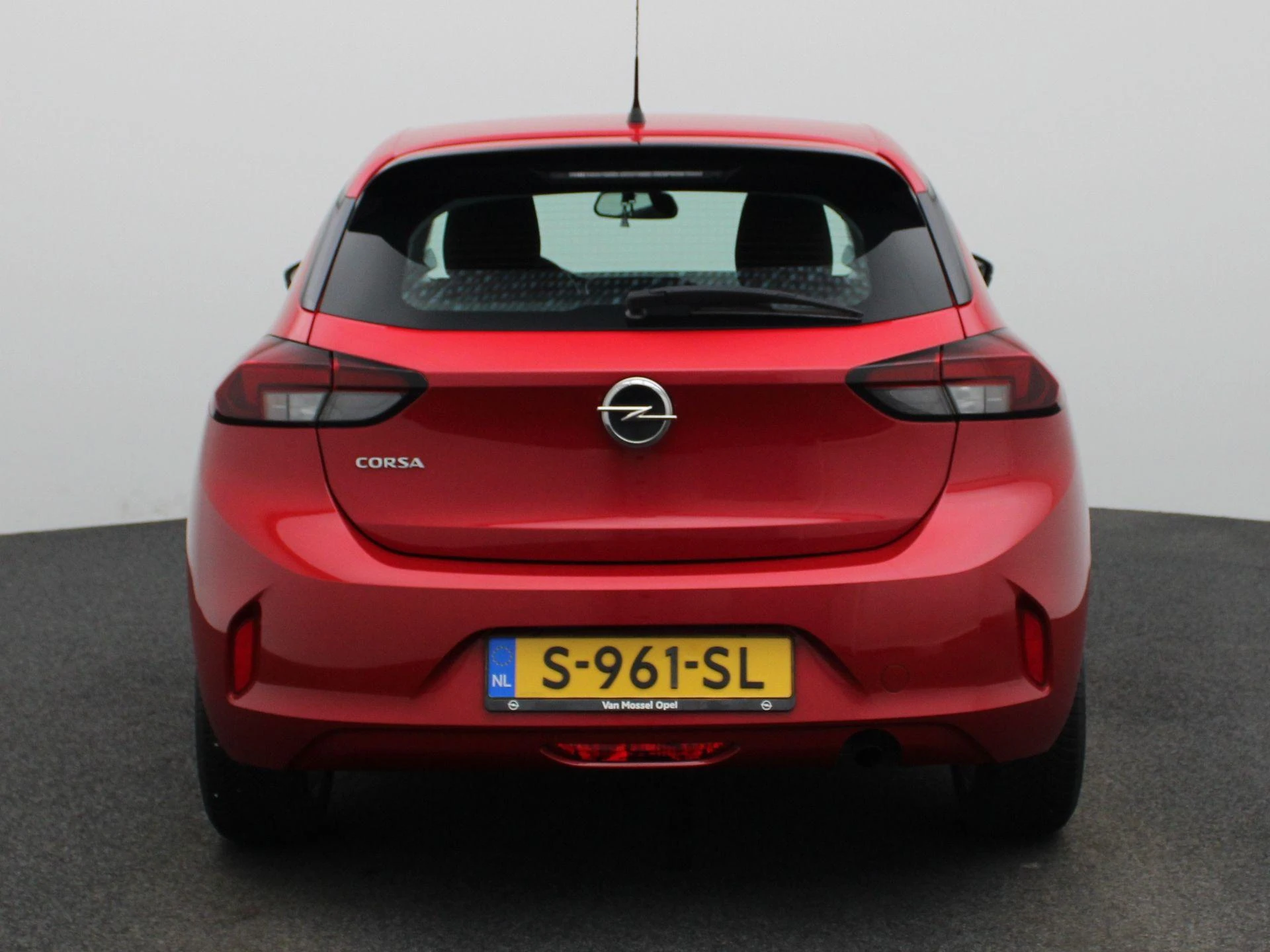 Opel-Corsa-image-4