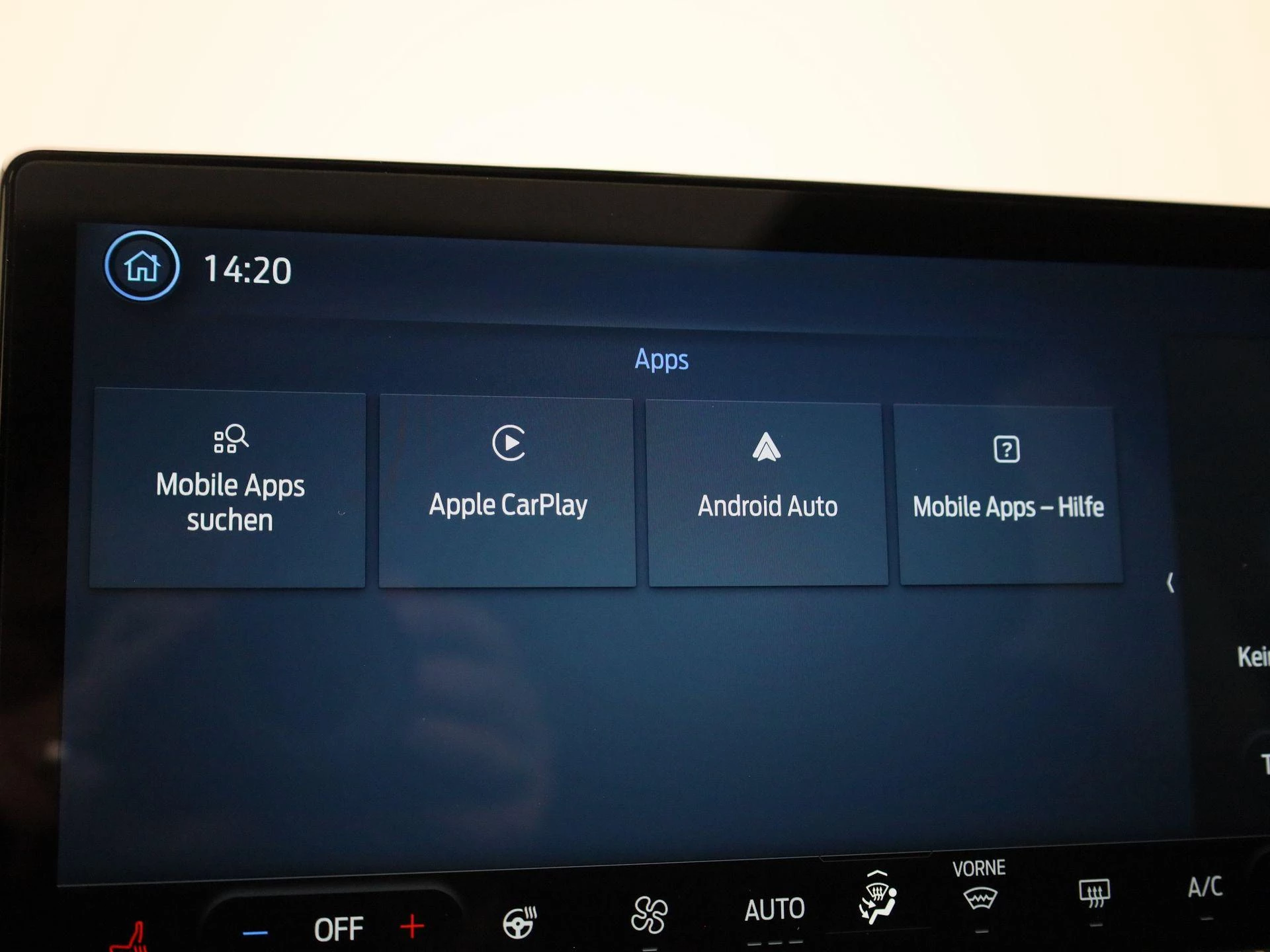 Ford-Kuga-image-25
