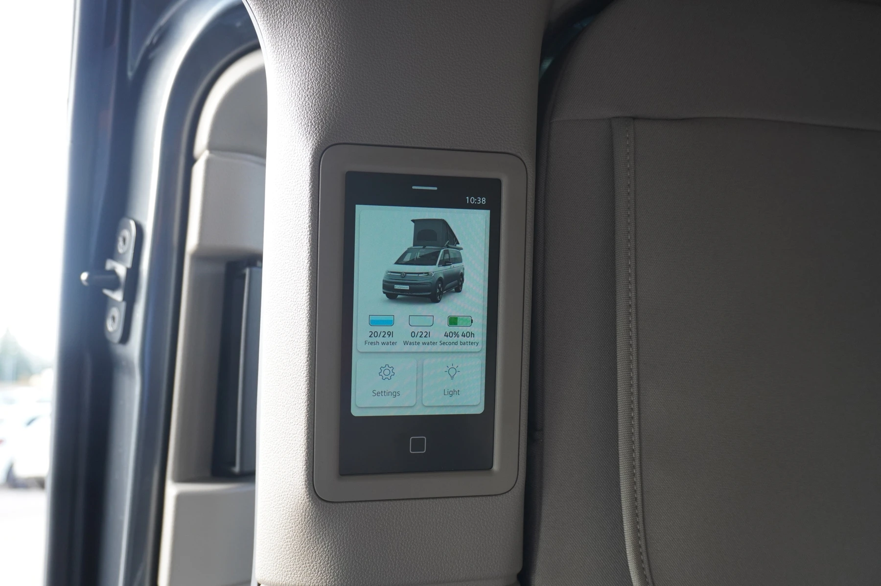 Volkswagen-California-image-31