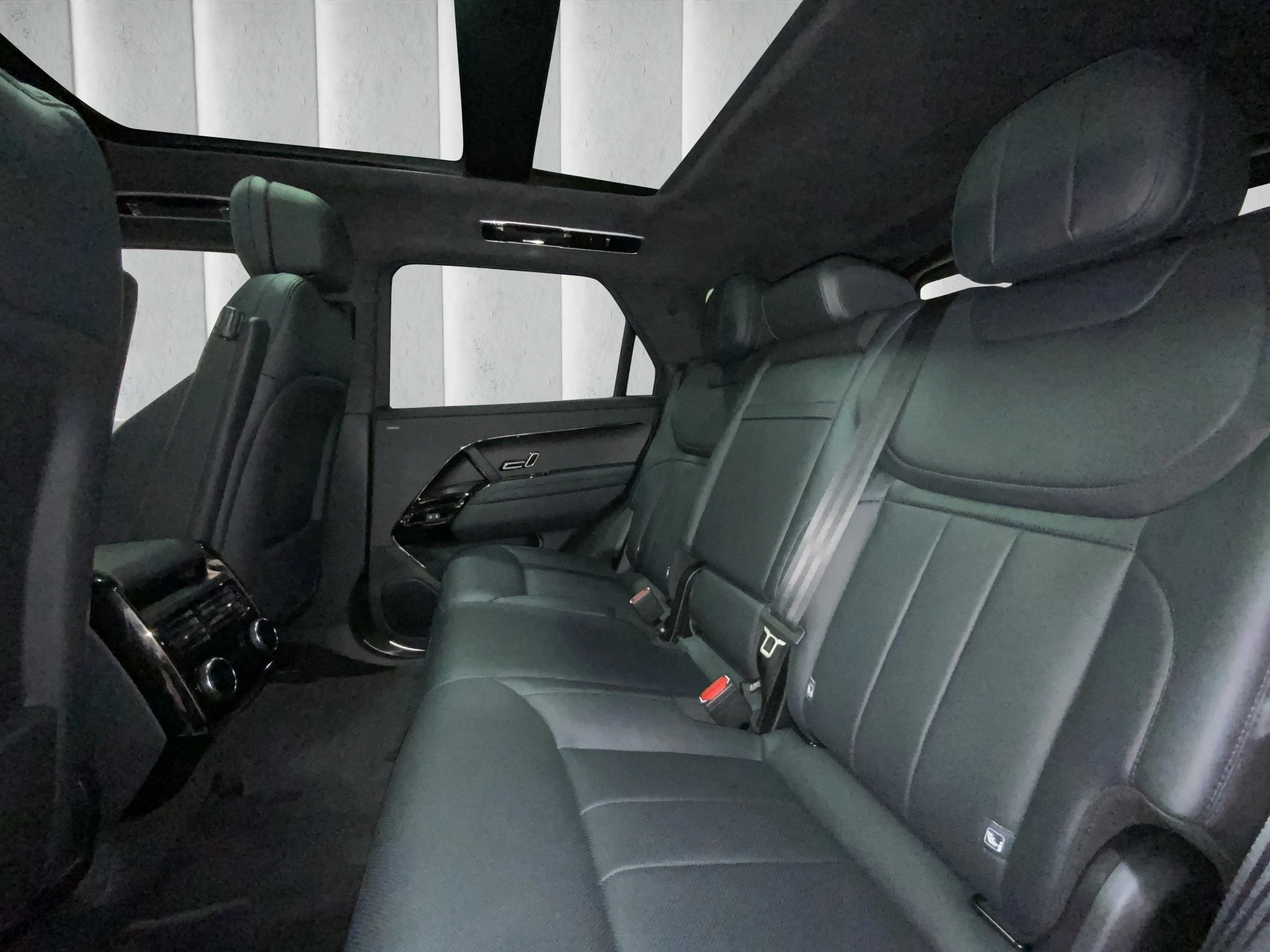 Land Rover-Range Rover Sport-image-7