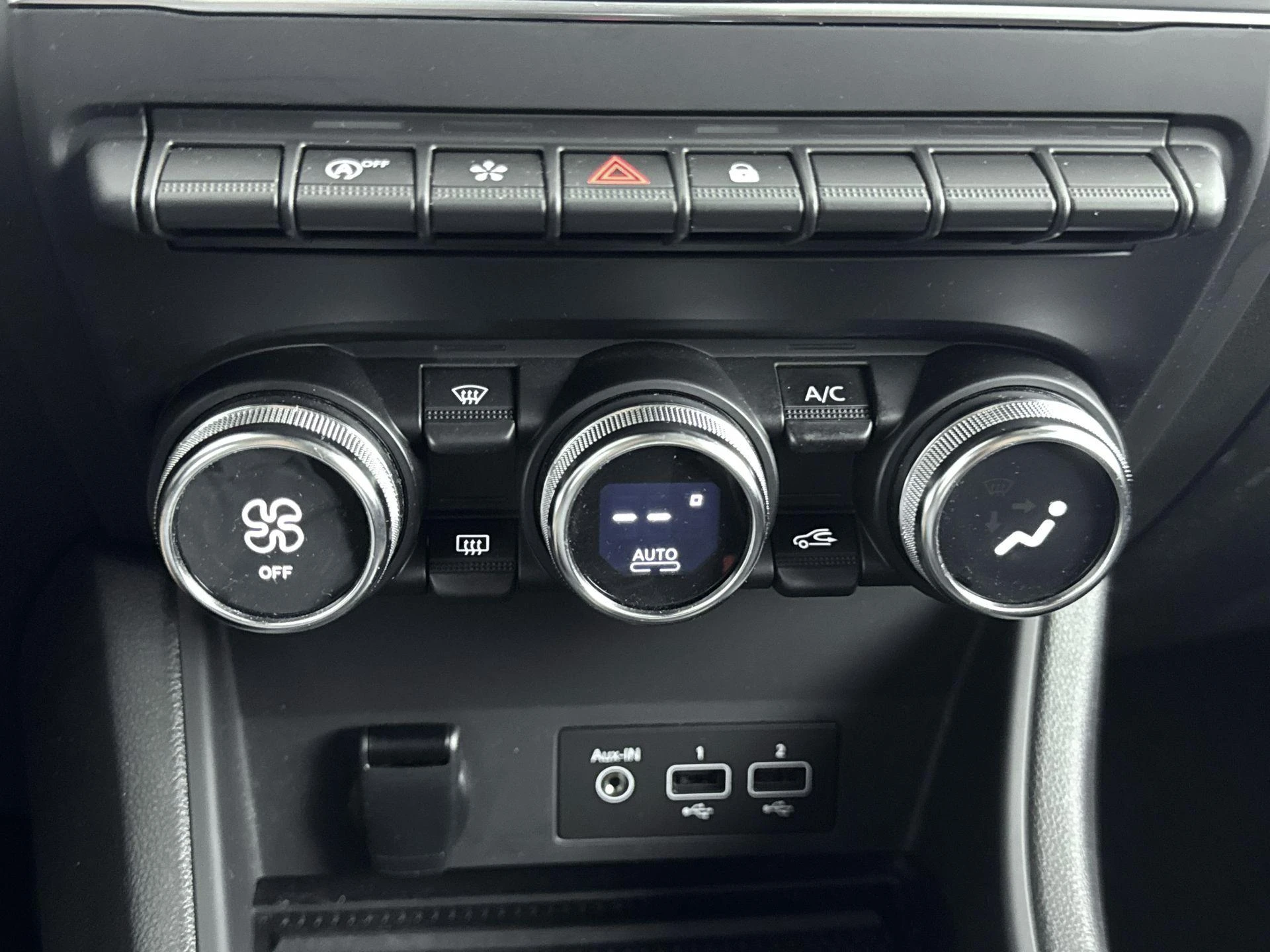 Renault-Captur-image-14