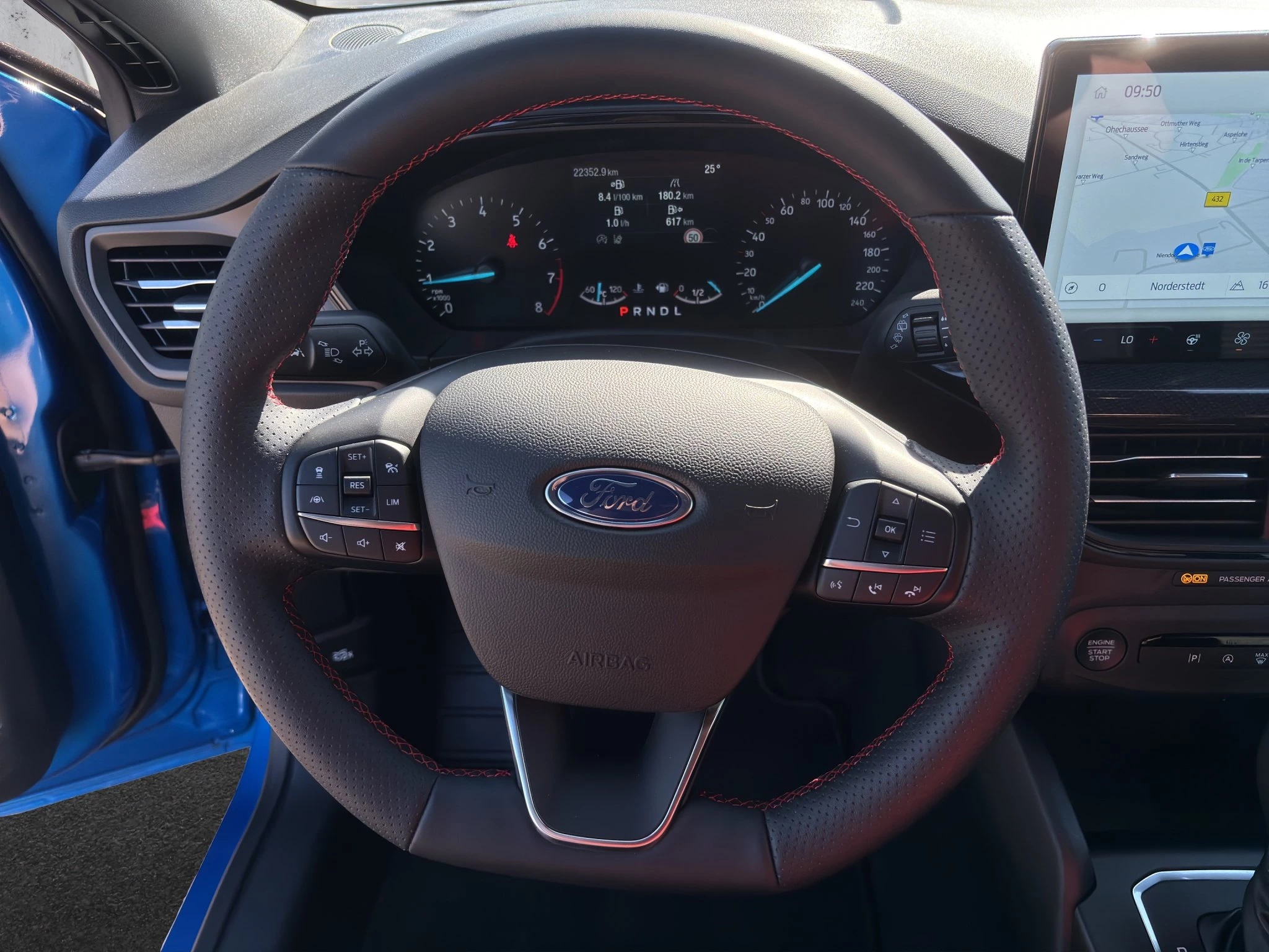 Ford Focus ST-Line Turnier Aut.*ACC*KAM*NAVI*LED*WINTER-PKT.