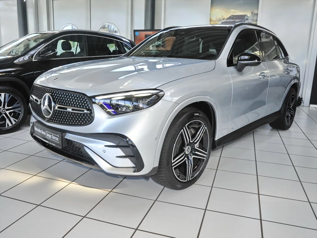 Mercedes-Benz-GLC 220 d-image-7