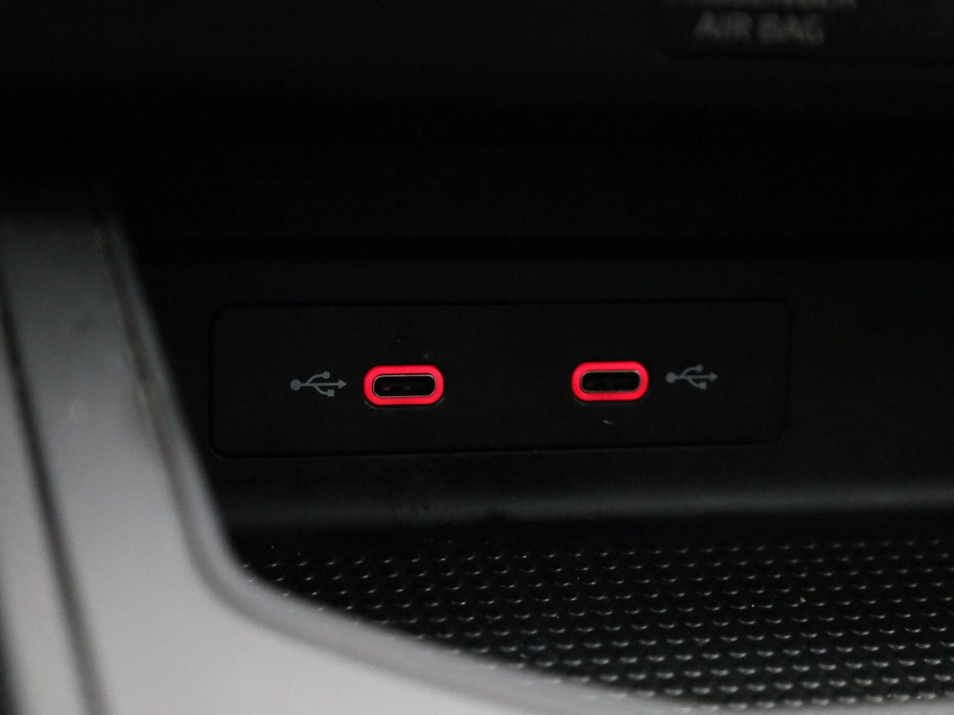 SEAT-Ibiza-image-23