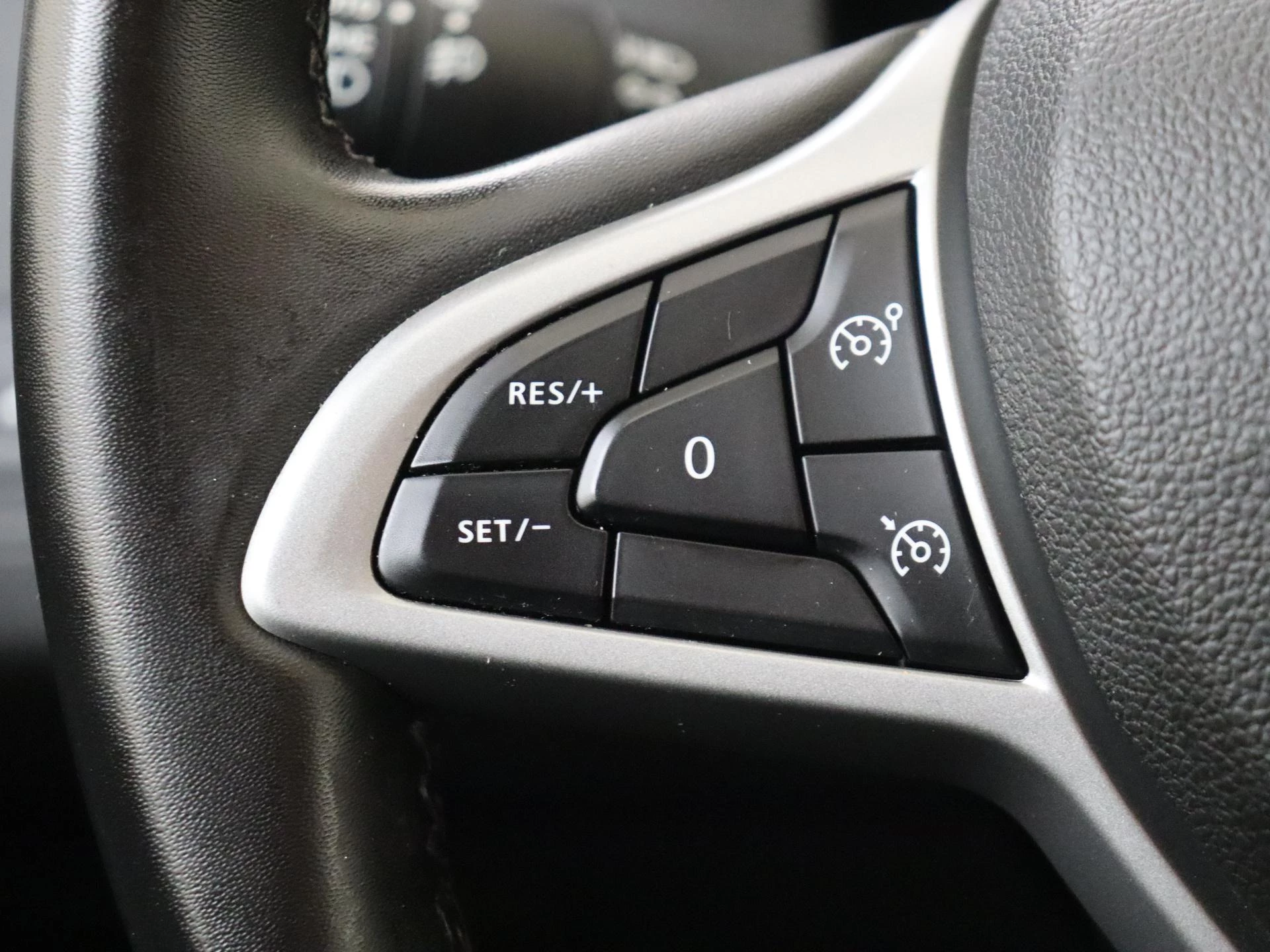 Dacia-Duster-image-16