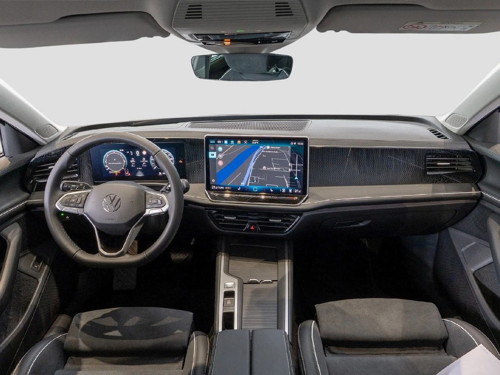Volkswagen-Passat-image-9
