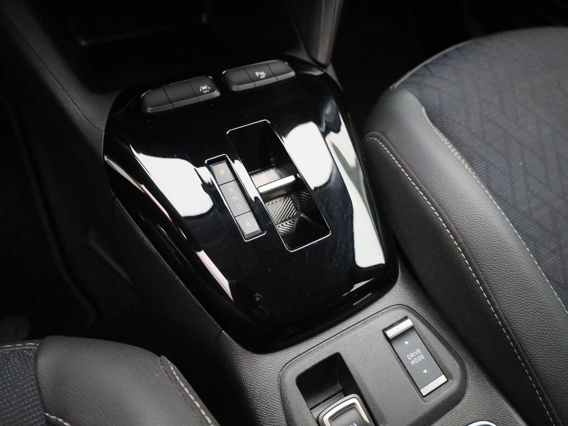 Opel-Corsa-e-image-18