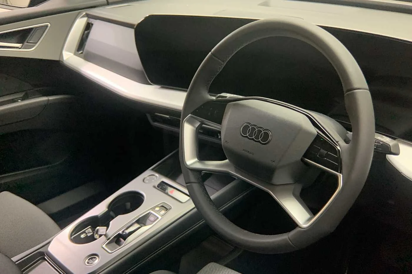 Audi-Q4 e-tron-image-5