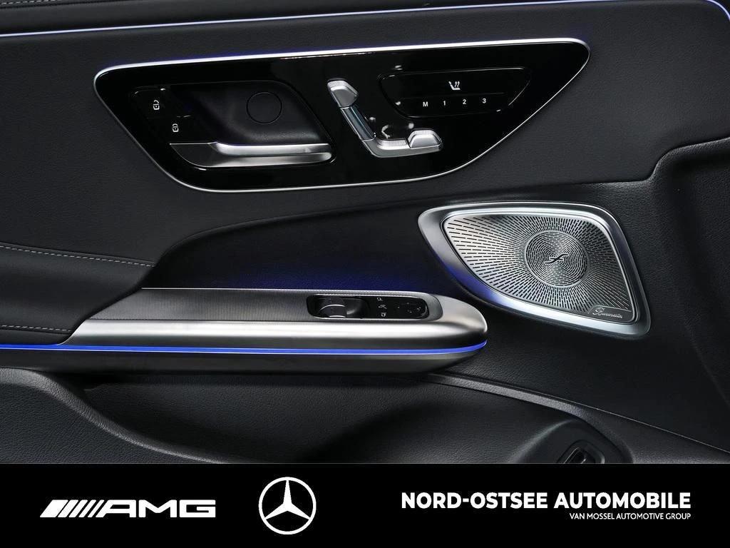 Mercedes-Benz CLE 200 AMG NIGHT PANO DIGITAL-LIGHT BURMESTER AMG Line
