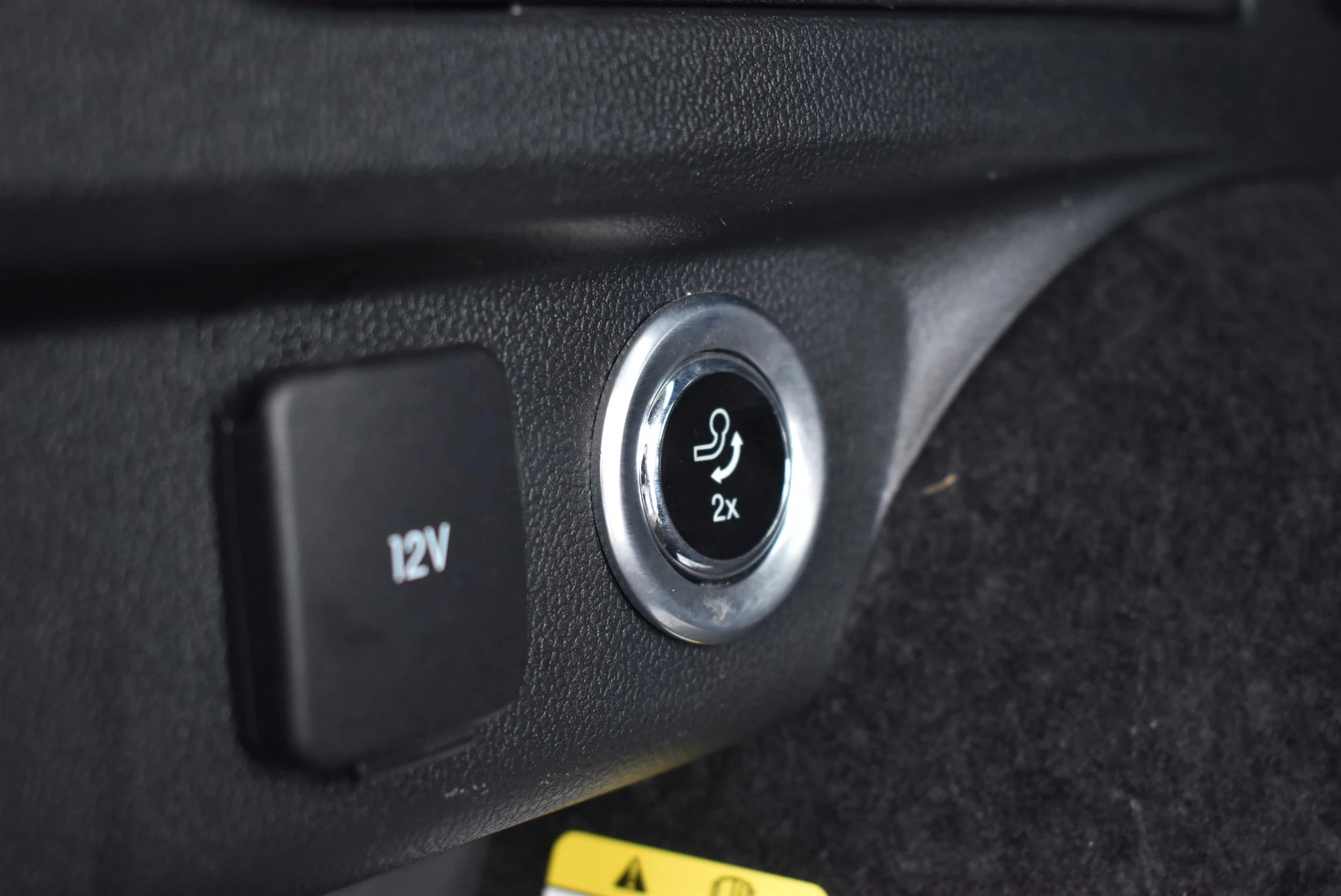 Ford-Kuga-image-19