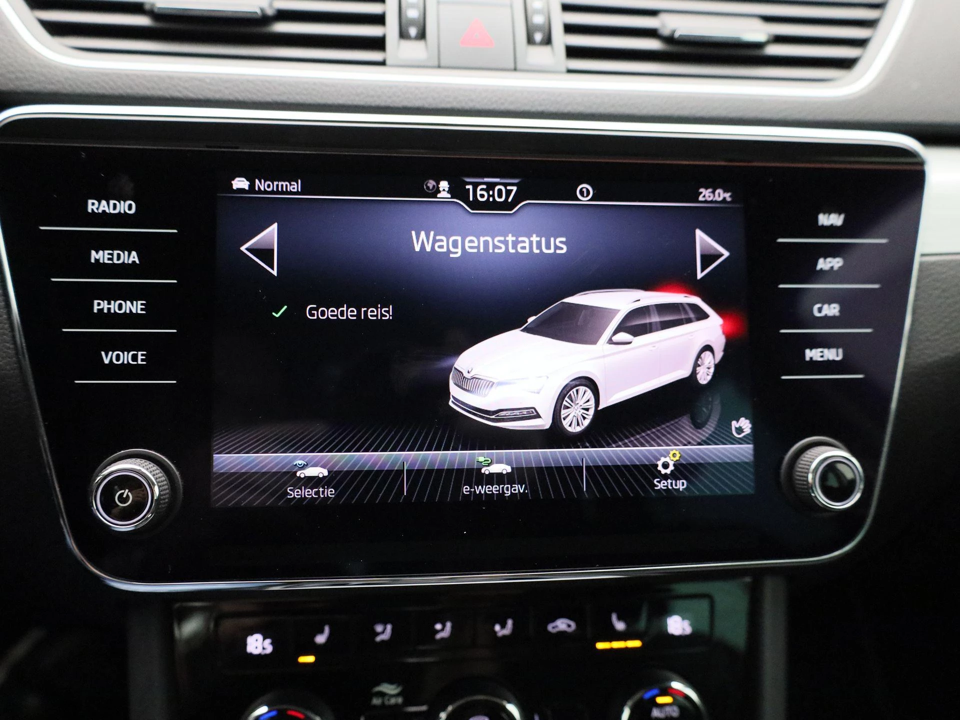 Škoda Superb Combi 1.4 TSI iV 160kW DSG6 Ambition