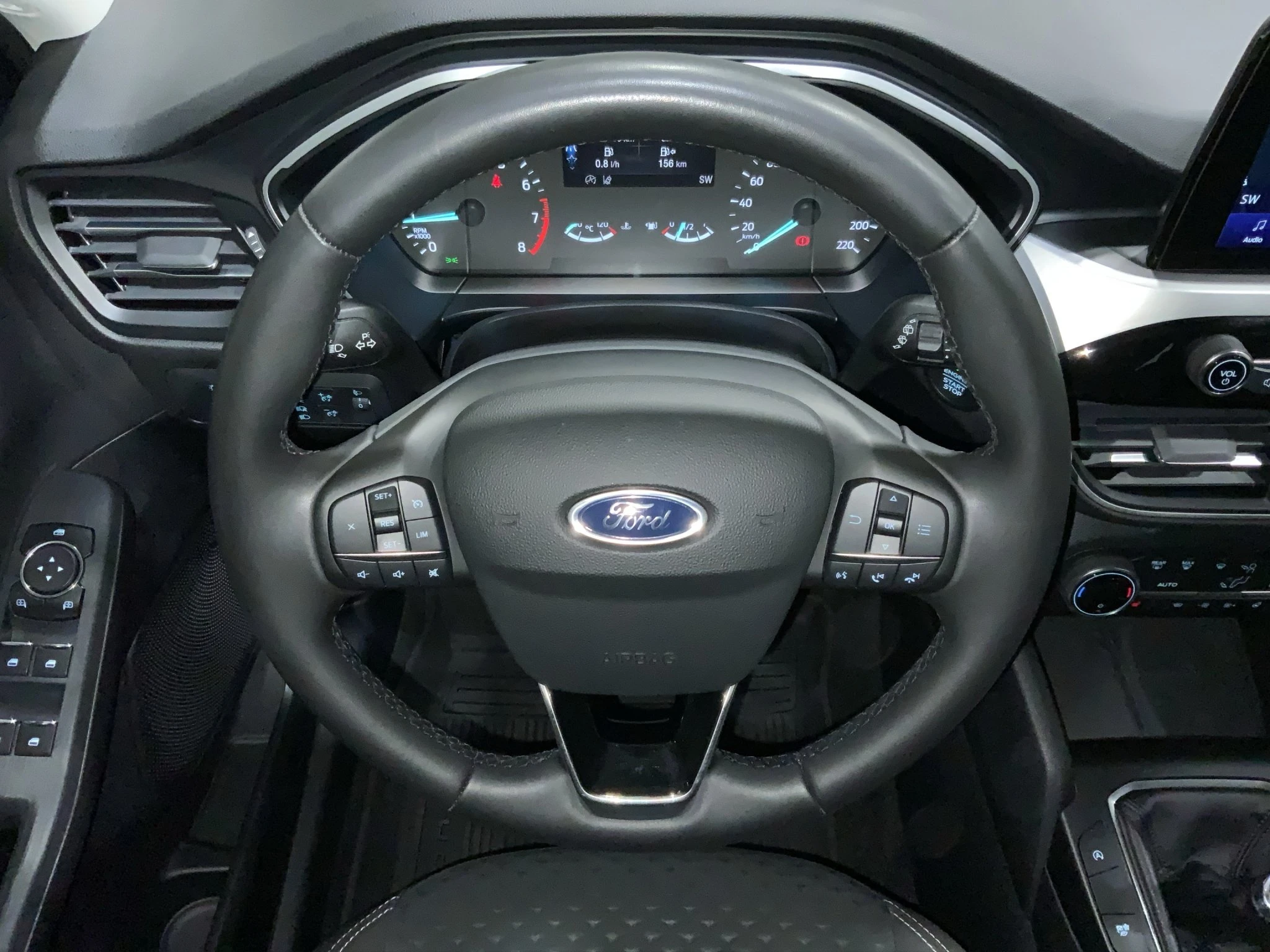 Ford-Kuga-image-12