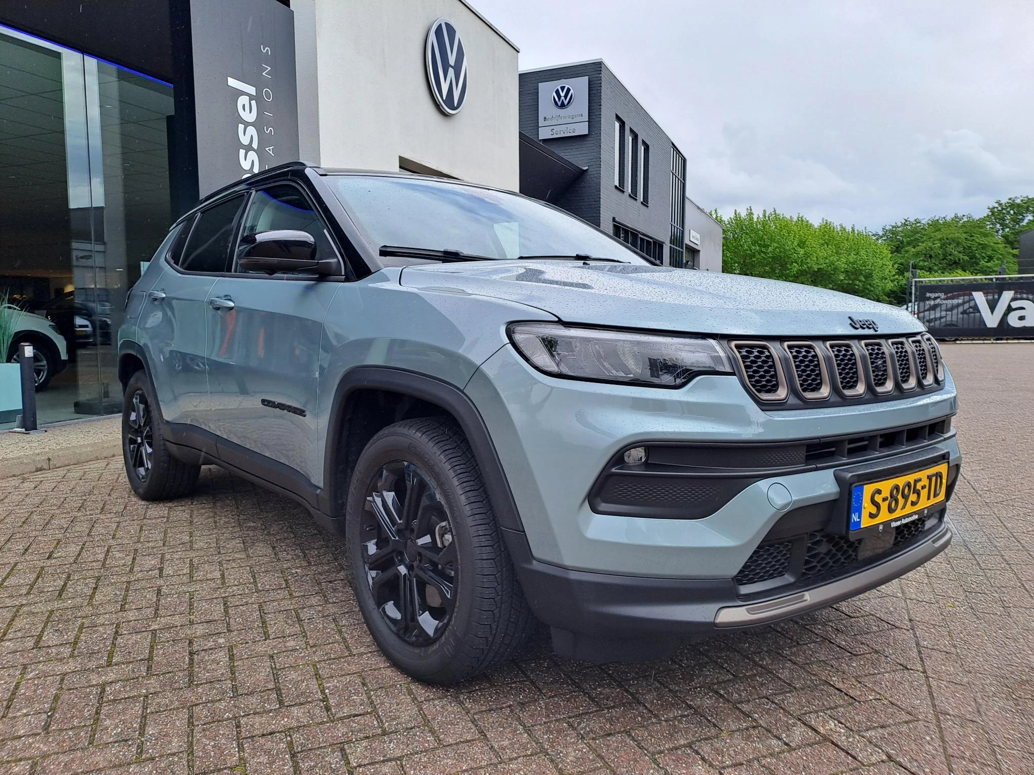 Jeep Compass 4xe 240 Plug-in Hybrid Electric Upland