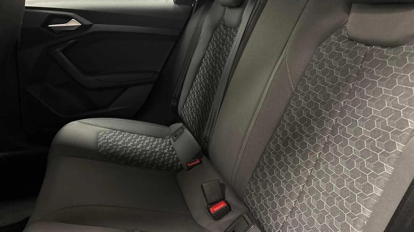 Audi-A1 Sportback-image-30