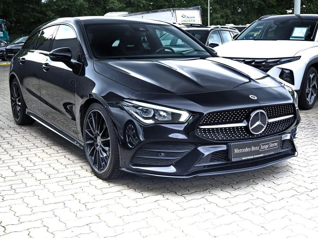 Mercedes-Benz-CLA 200 d-image-4