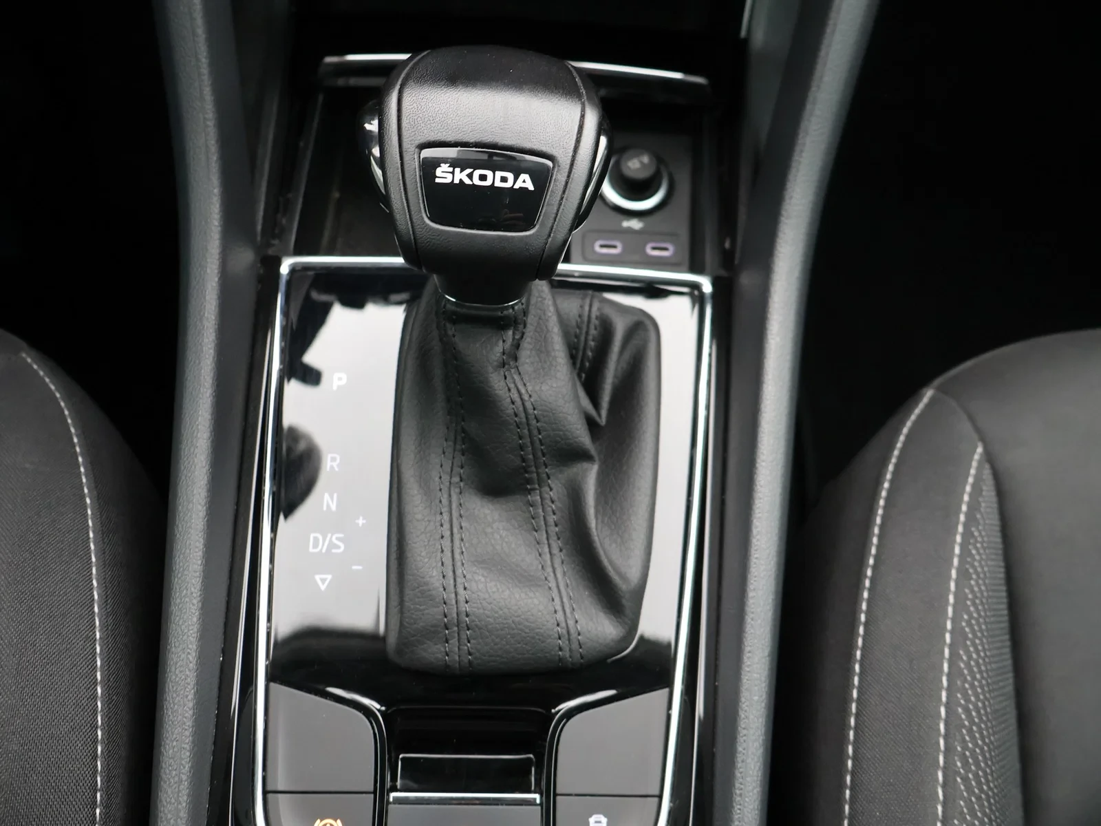 Škoda-Karoq-image-19