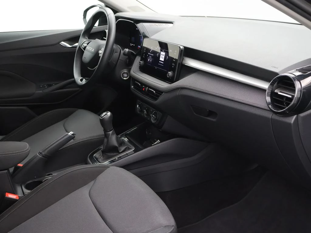 Škoda Fabia Fabia Selection 1.0i 80PK *VIRTUAL COCKPIT*PDC*APP-CONNECT*PDC*CRUISE*...*