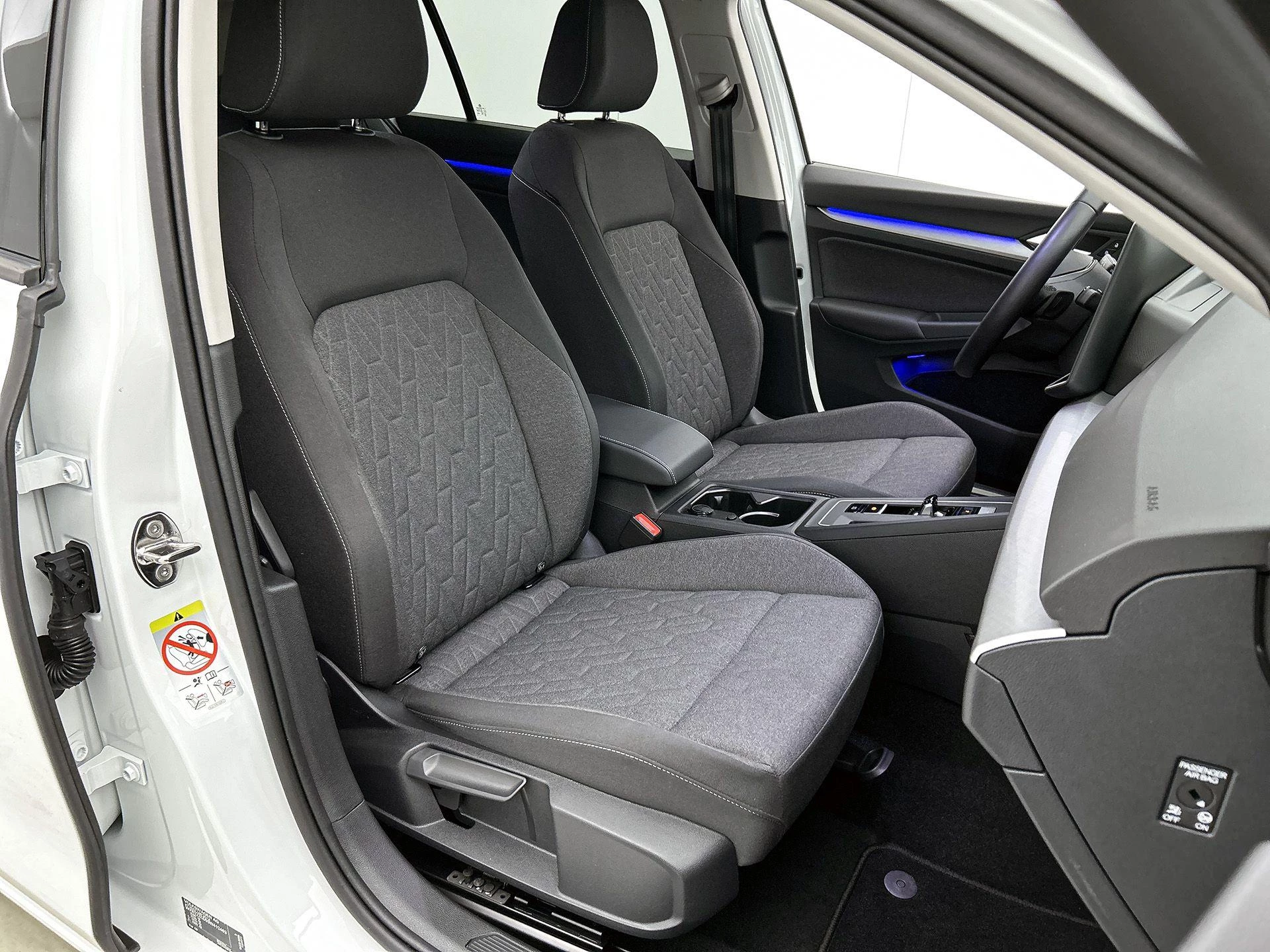 Volkswagen Golf 1.5 eHybrid Life Edition