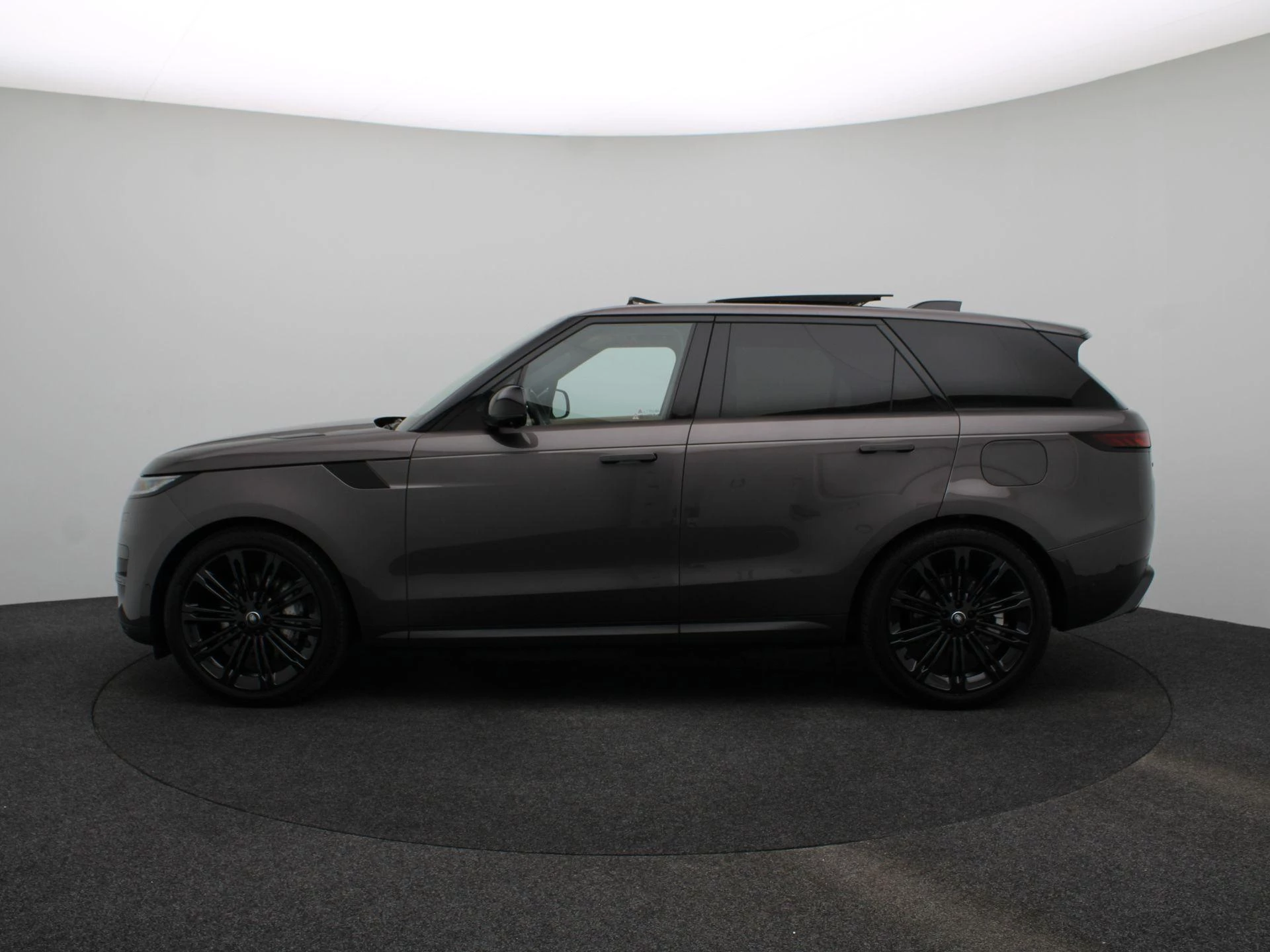 Land Rover-Range Rover Sport-image-4
