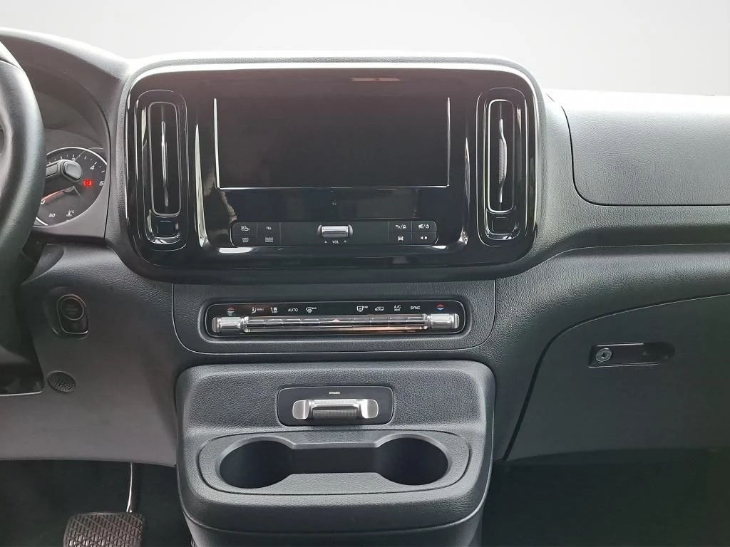 Mercedes-Benz Vito 116 TOURER SELECT NEUES MODELL LED AHK 2,5t TourerW447 VITO 116 TOURER SELECT NEUES MODELL LED AHK 2,5t Tourer