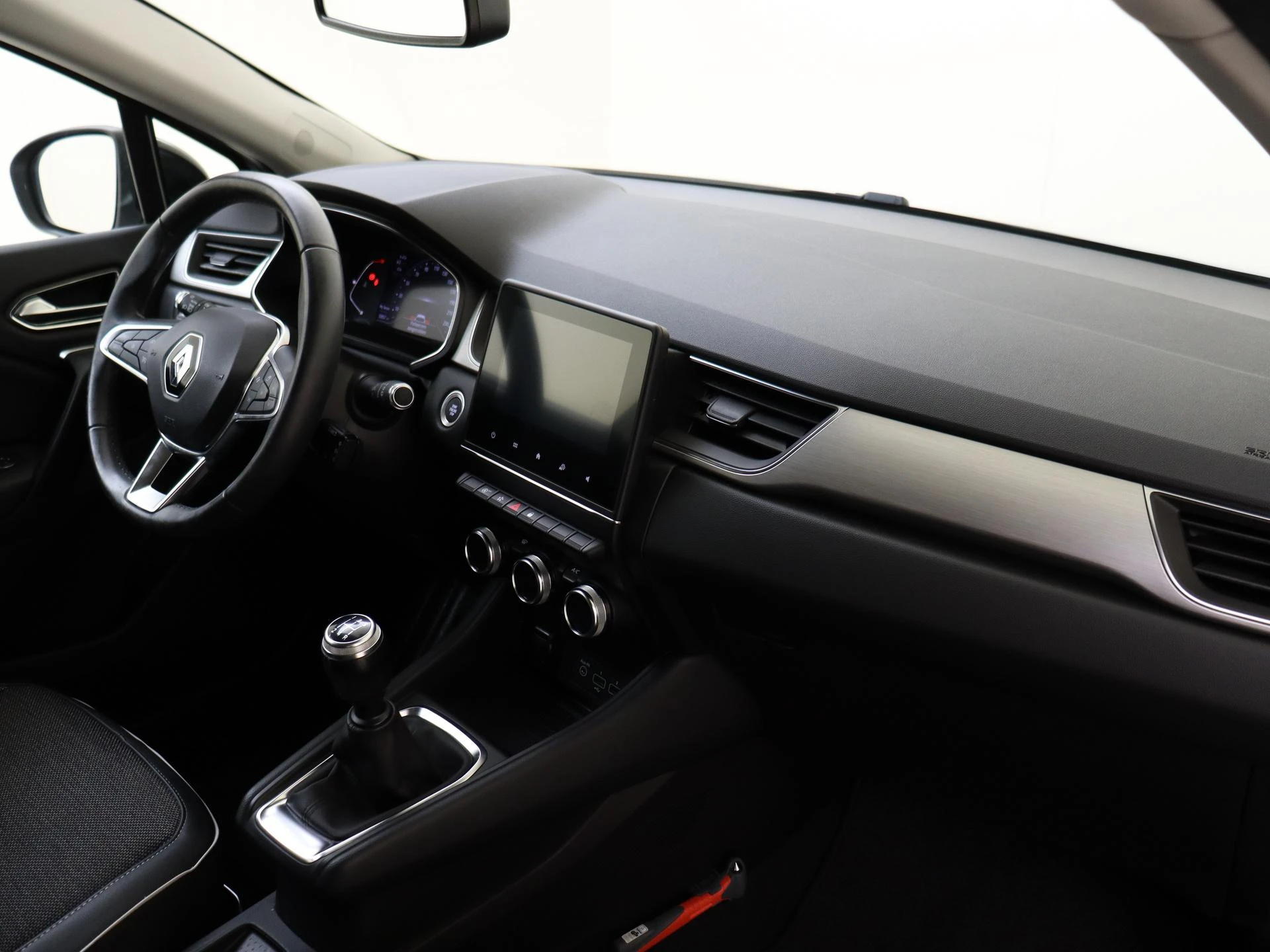 Renault-Captur-image-4