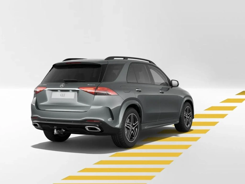 Mercedes-Benz-GLE 300 d-image-6