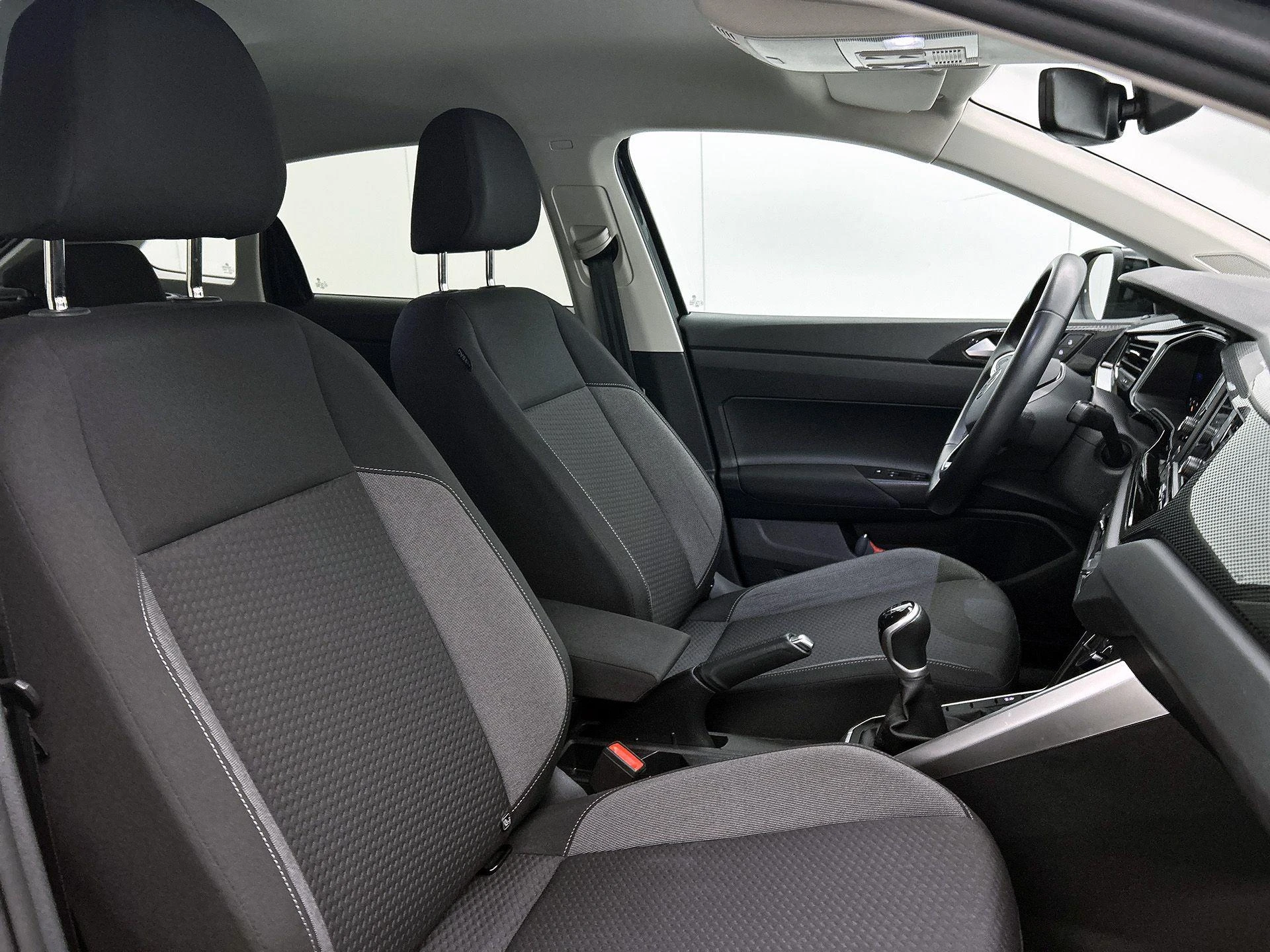 Volkswagen-Taigo-image-34