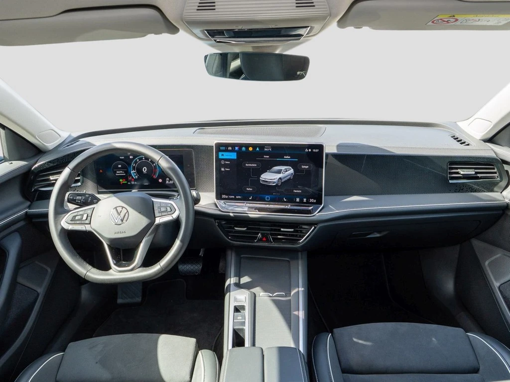 Volkswagen-Passat-image-10