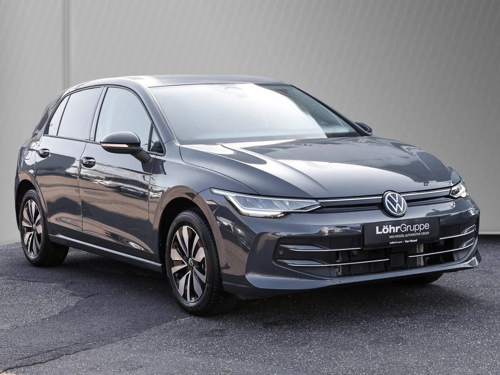Volkswagen-Golf-image-2