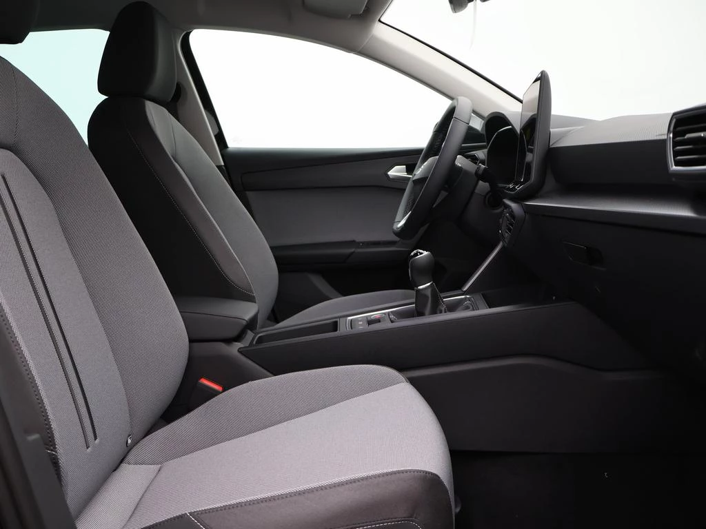 SEAT-Leon-image-12