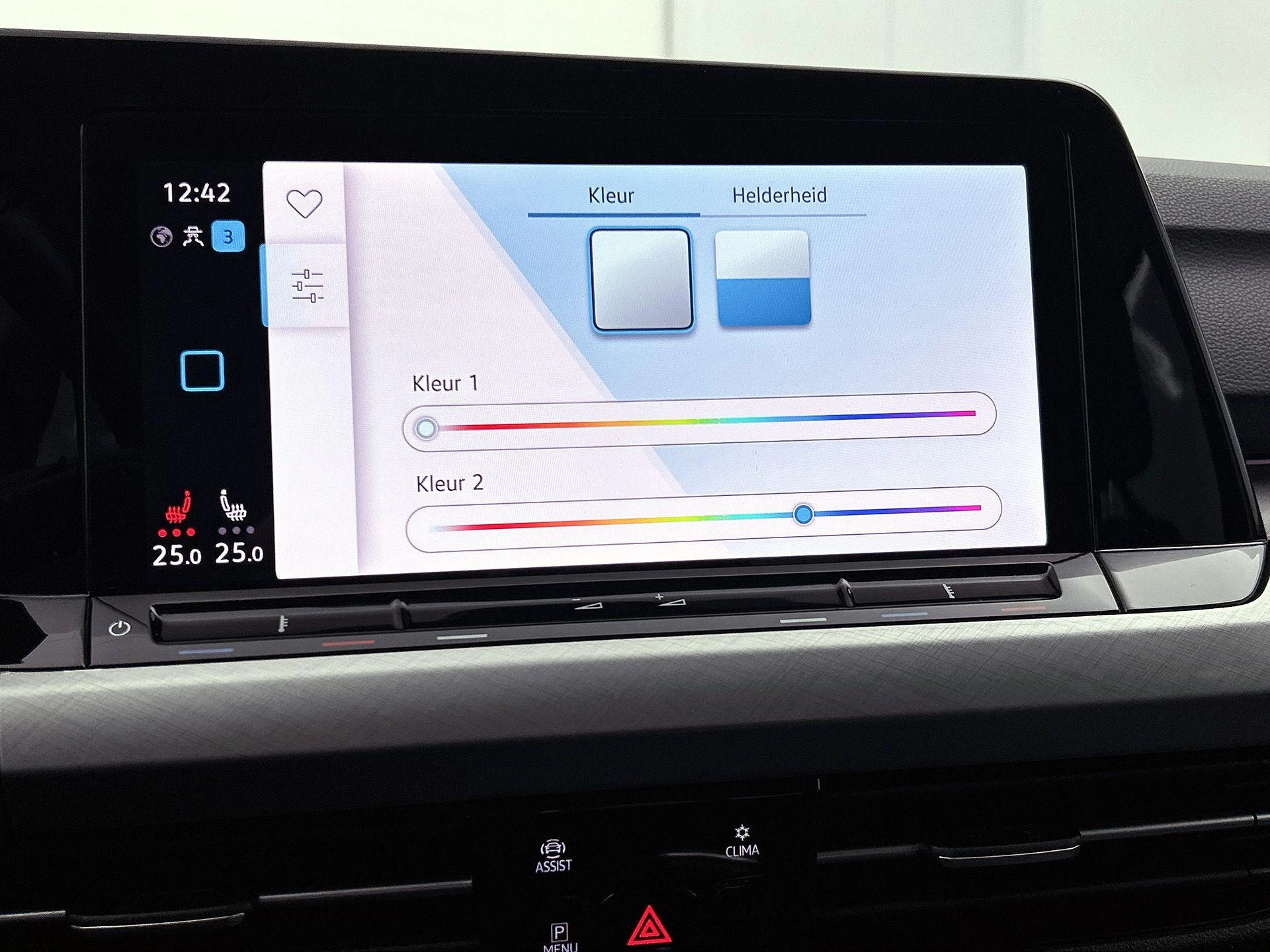 Volkswagen-Golf-image-39