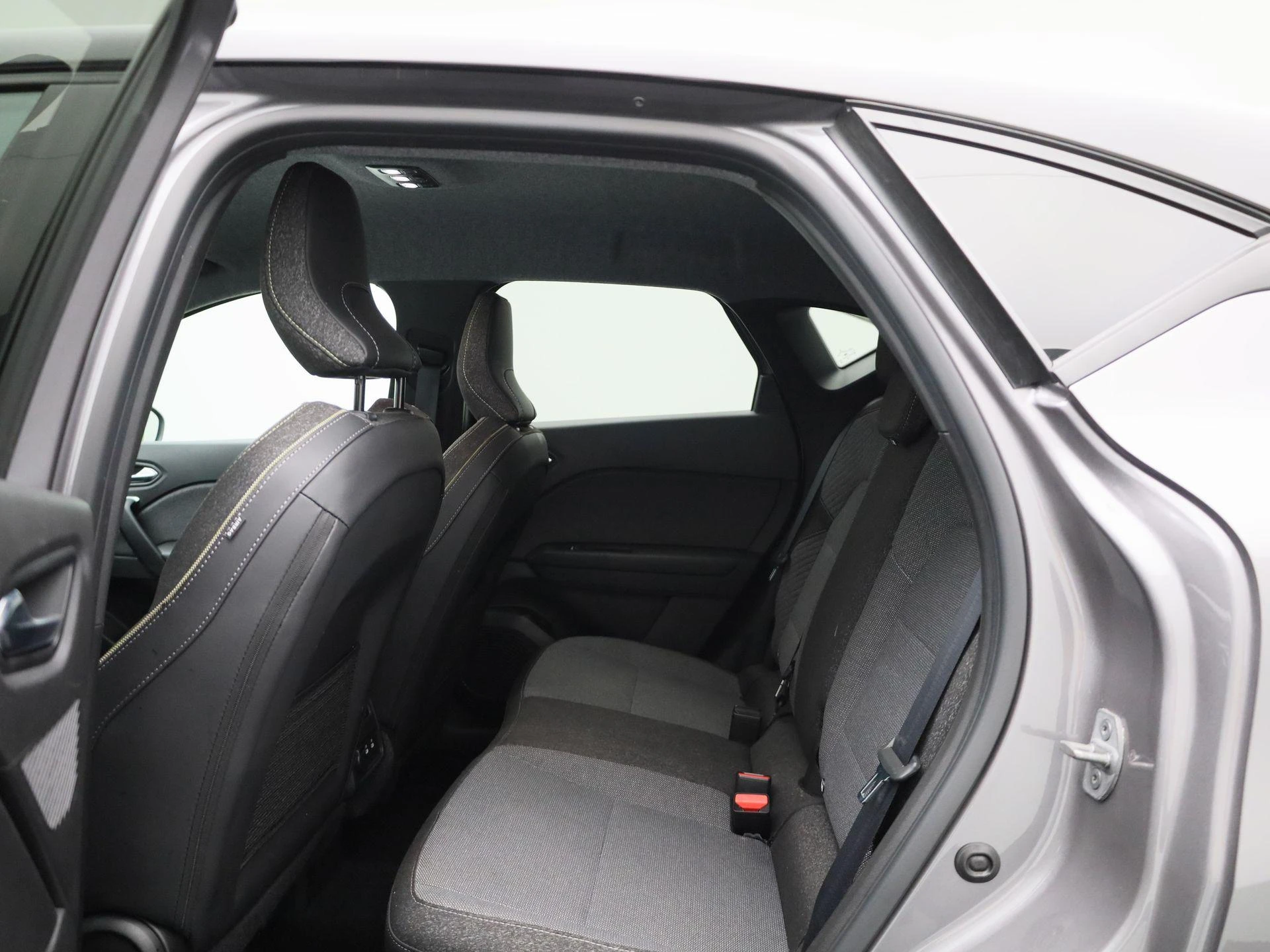 Renault-Captur-image-9