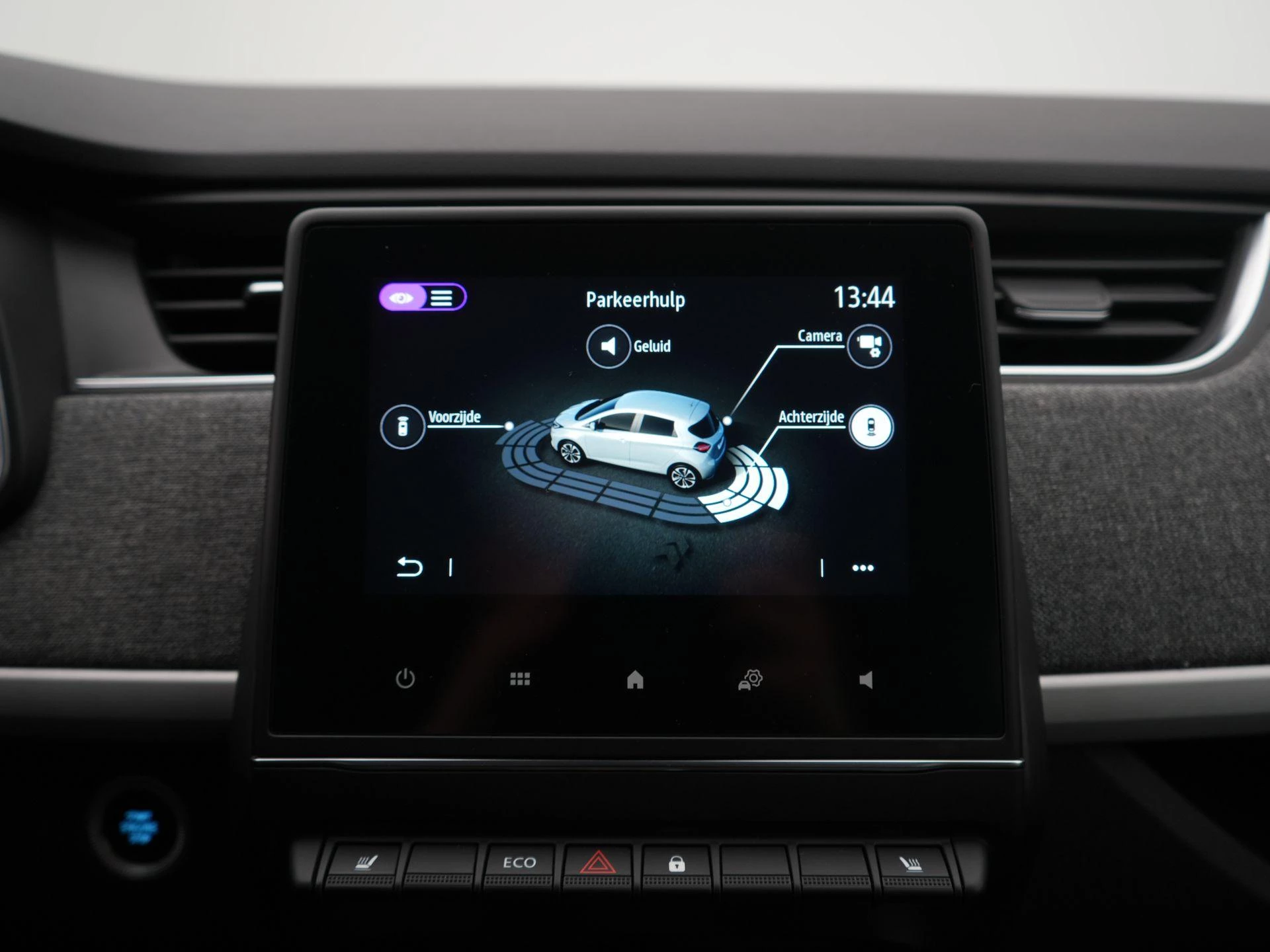 Renault-ZOE-image-18