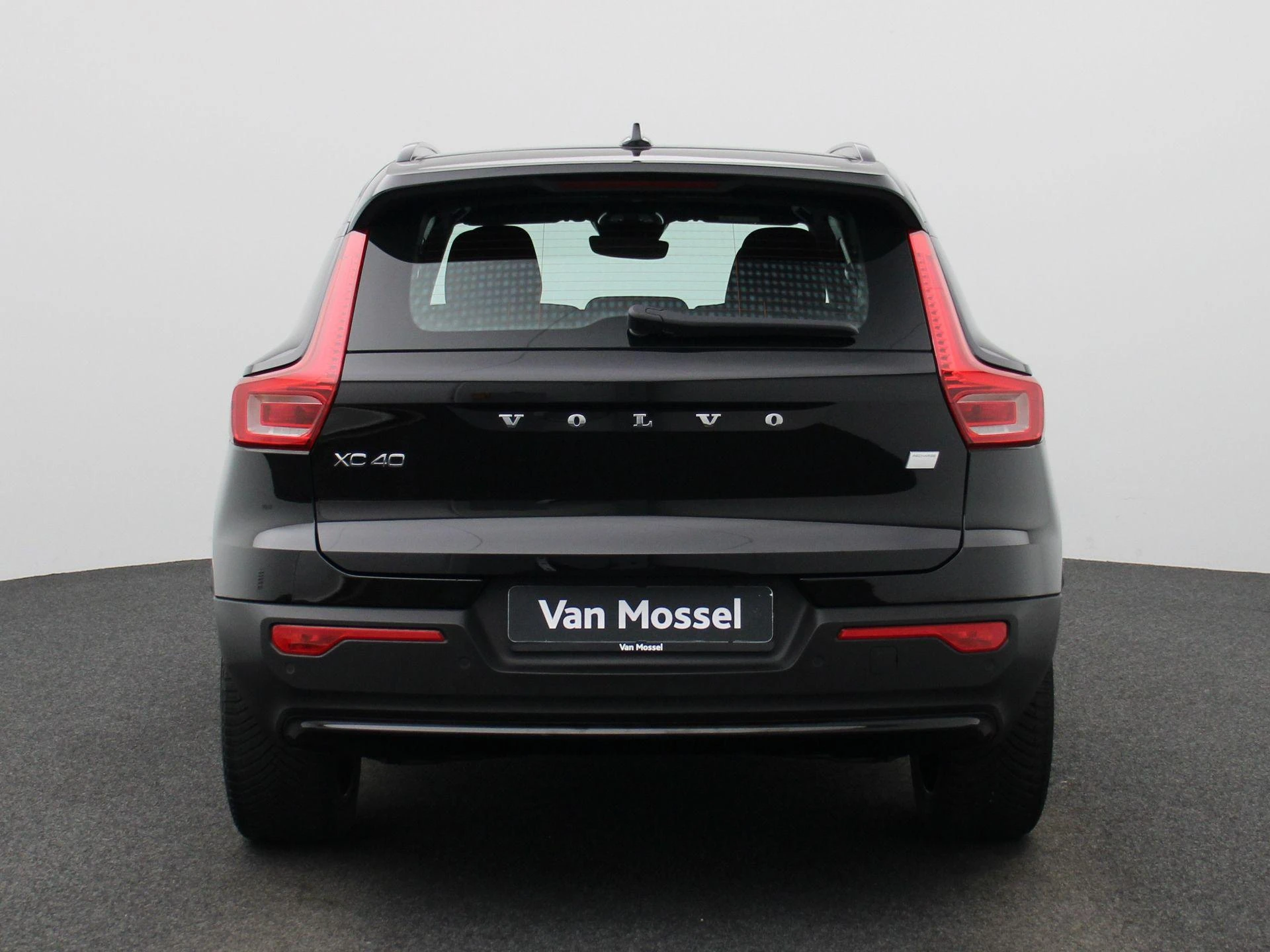 Volvo-XC40-image-4