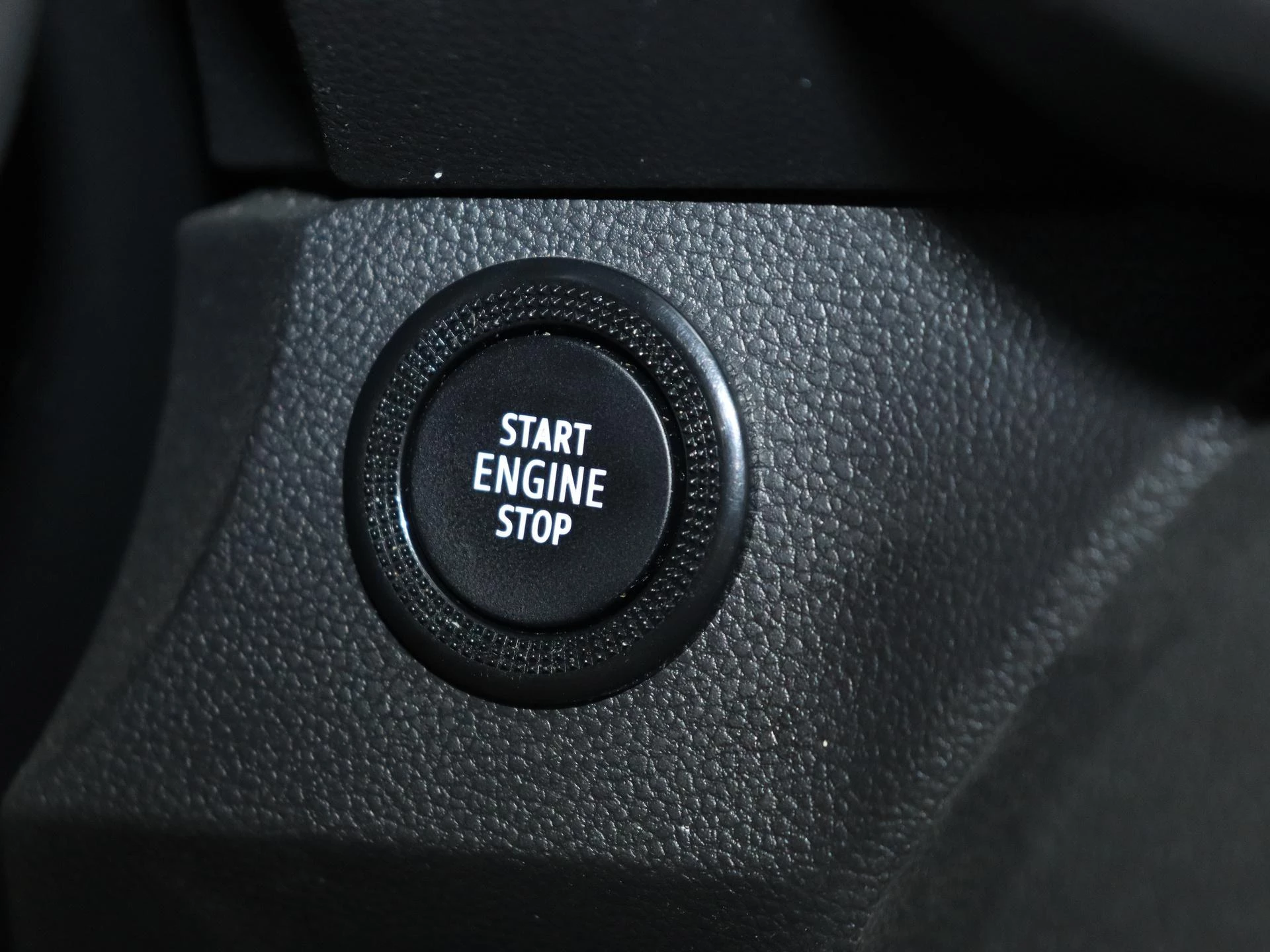 Dacia-Sandero Stepway-image-19