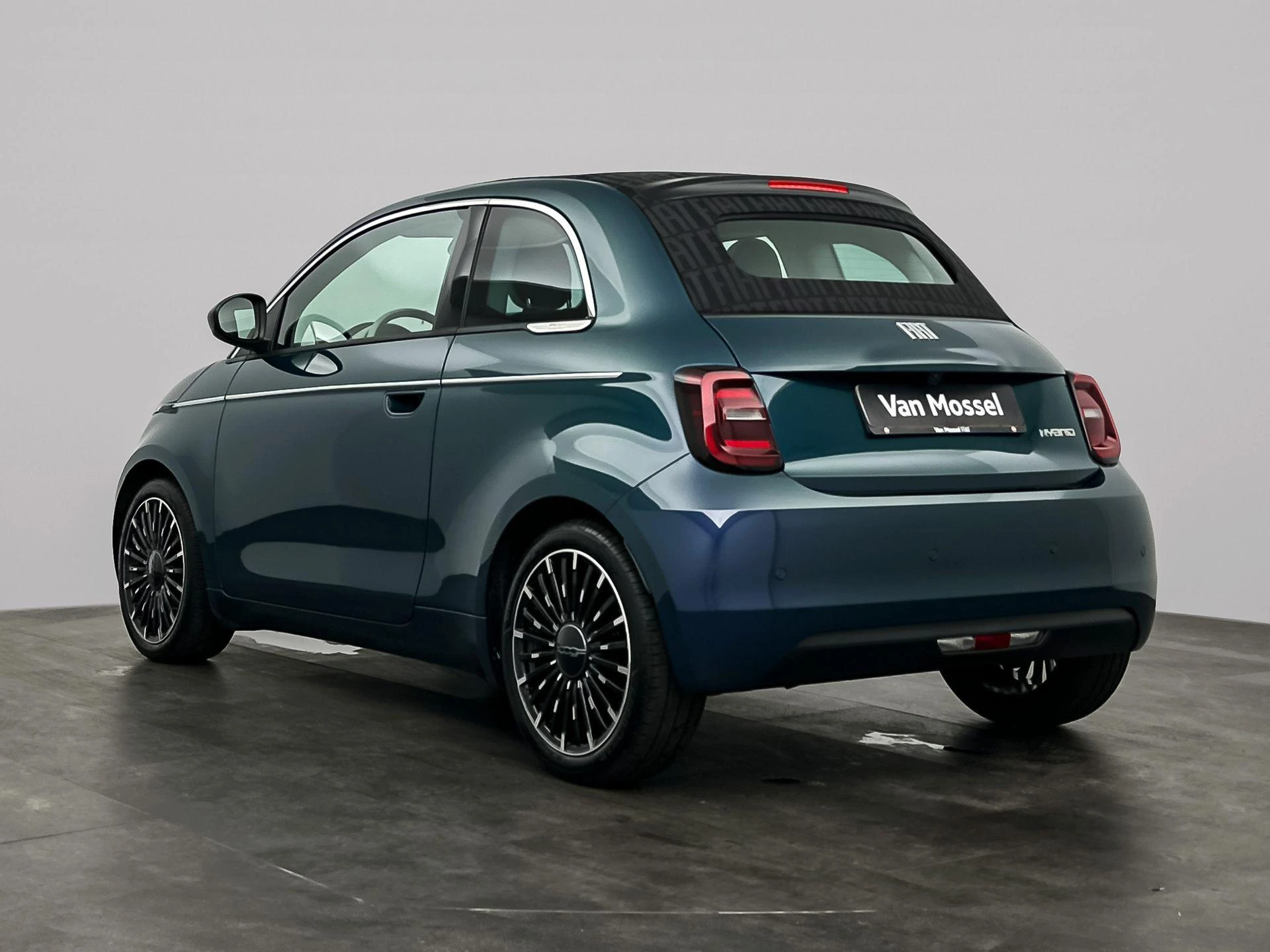 Fiat 500 Cabrio 1.0 Hybrid La Prima