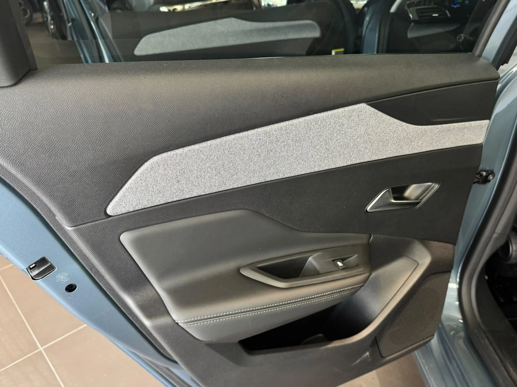 Peugeot-308-image-23