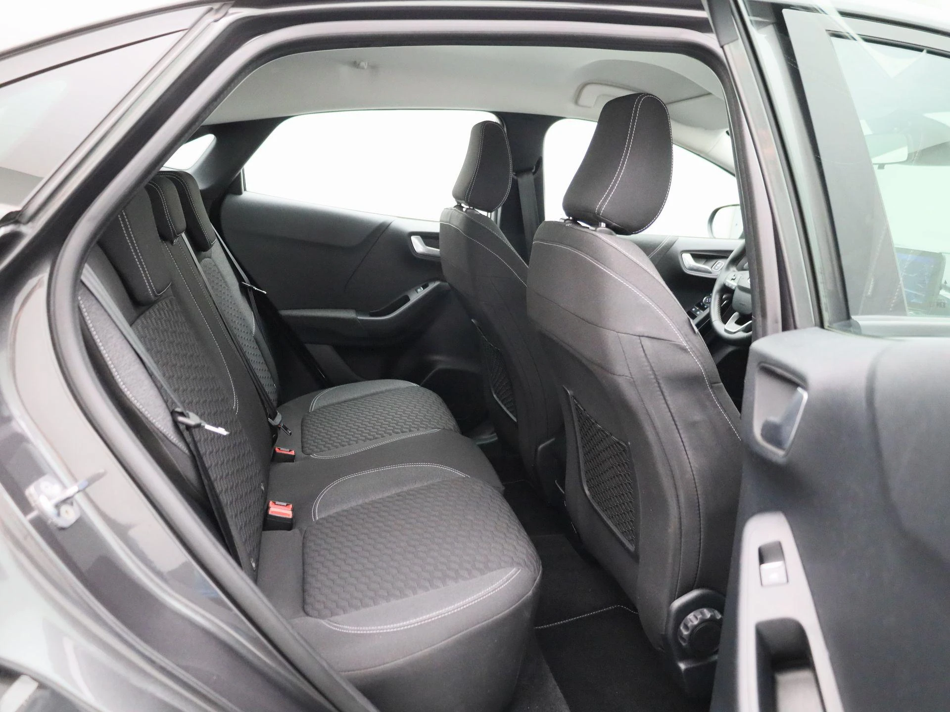 Ford-Puma-image-30