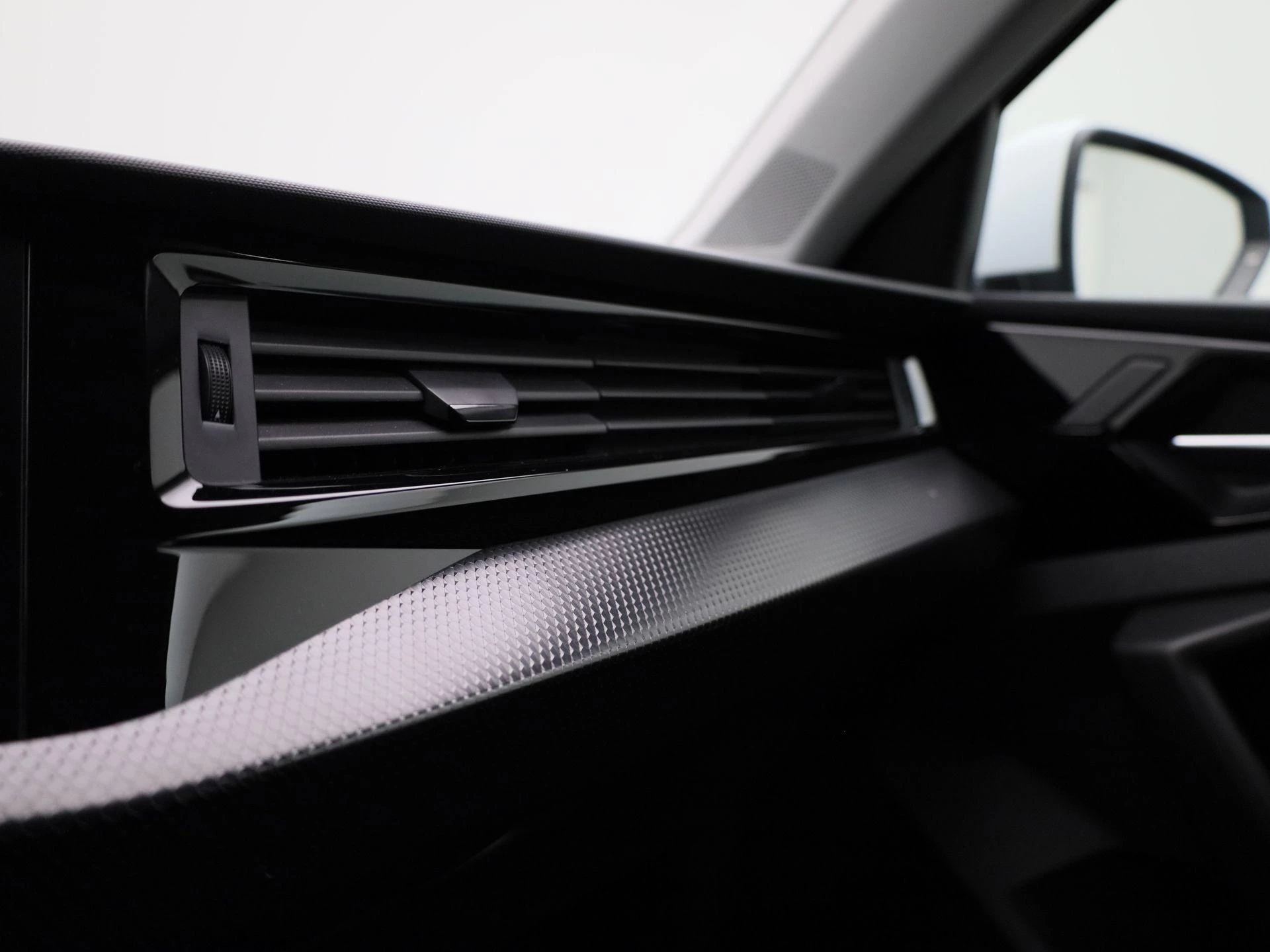Audi-A1 Sportback-image-26