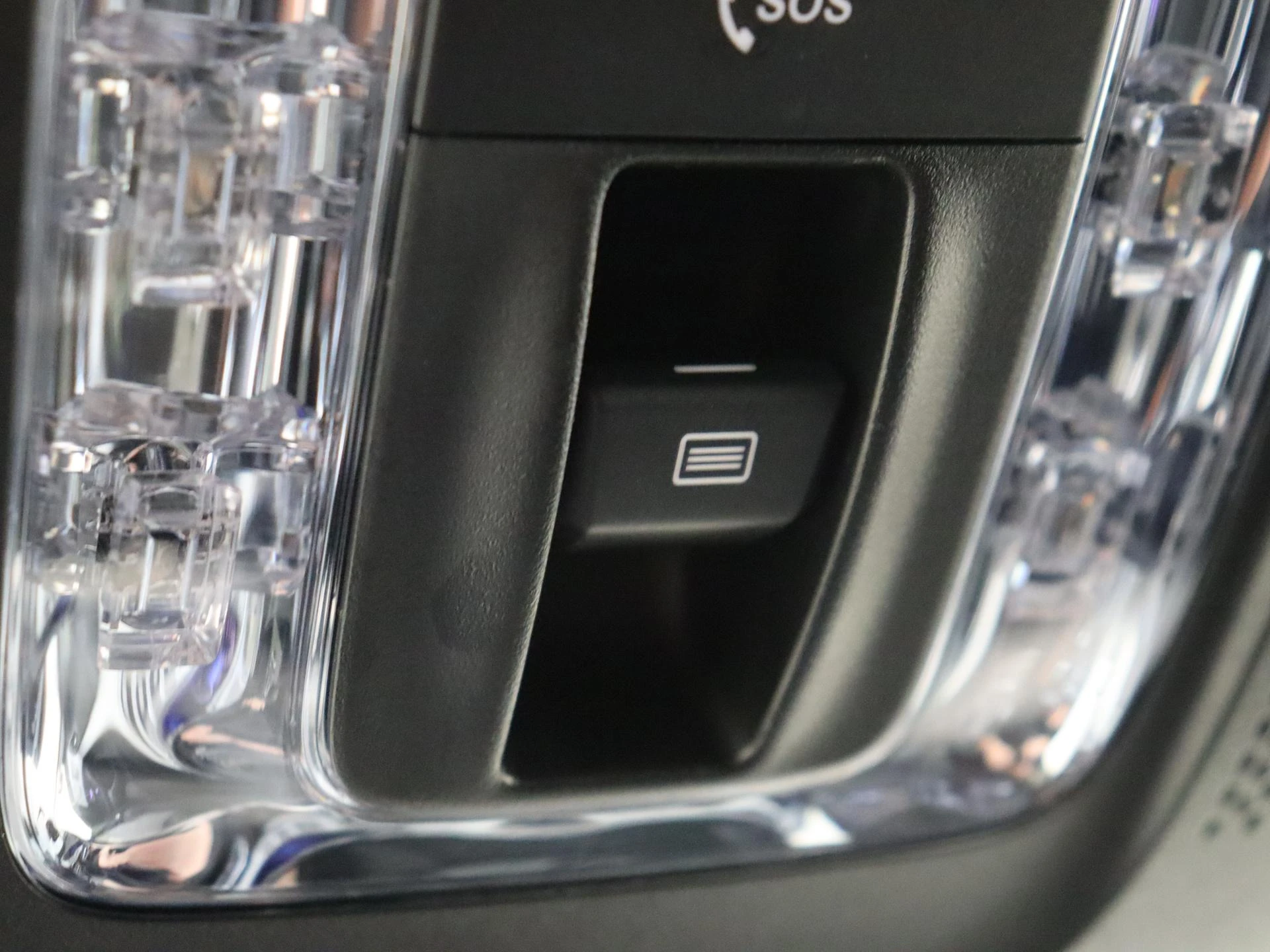 Mercedes-Benz-GLE-image-23