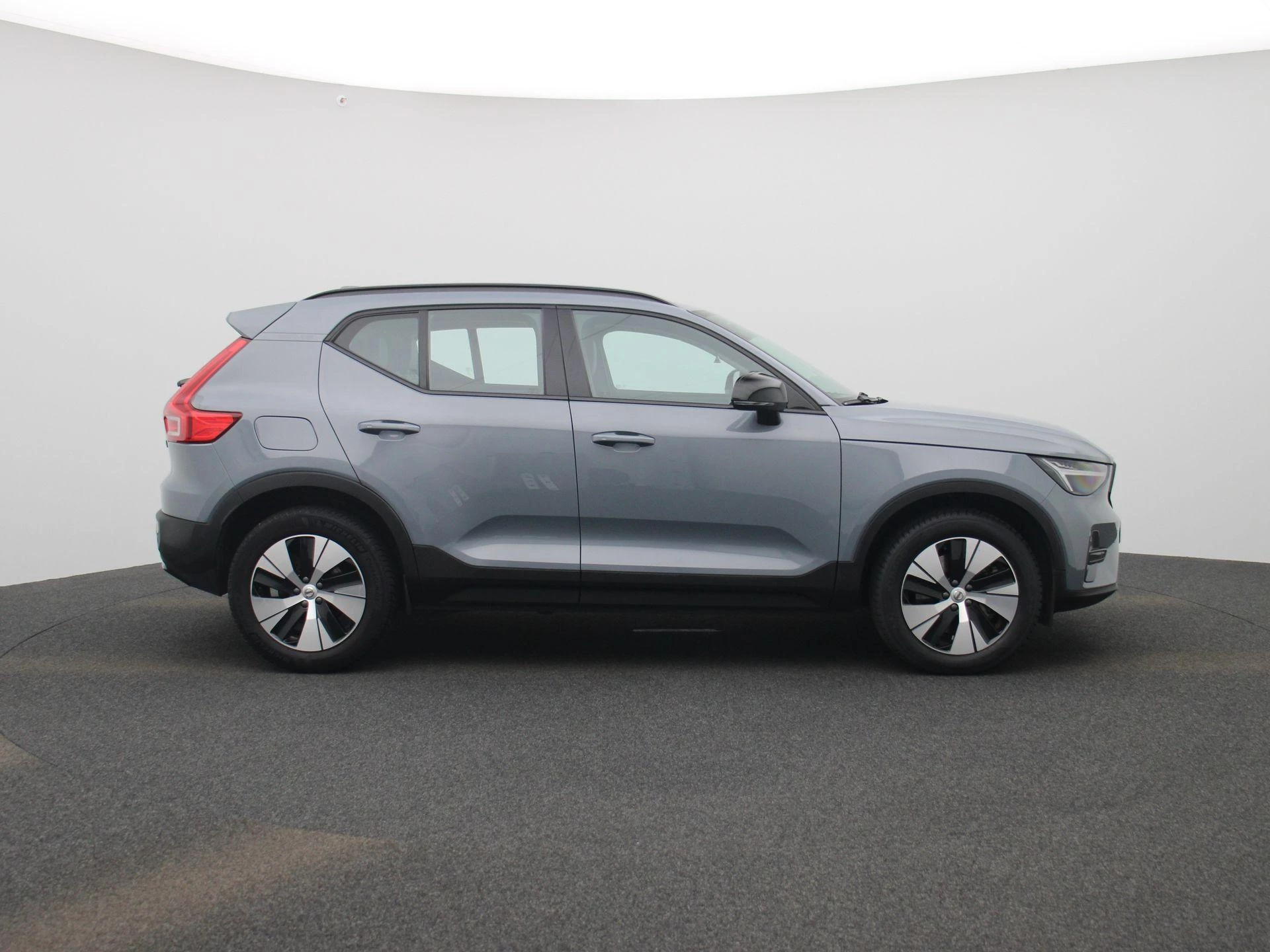 Volvo-XC40-image-5