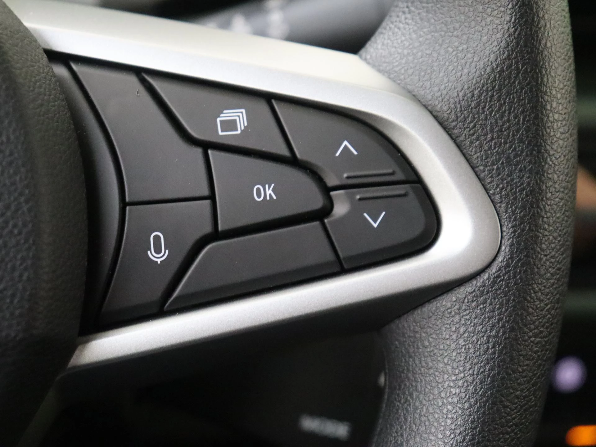 Dacia-Spring-image-13