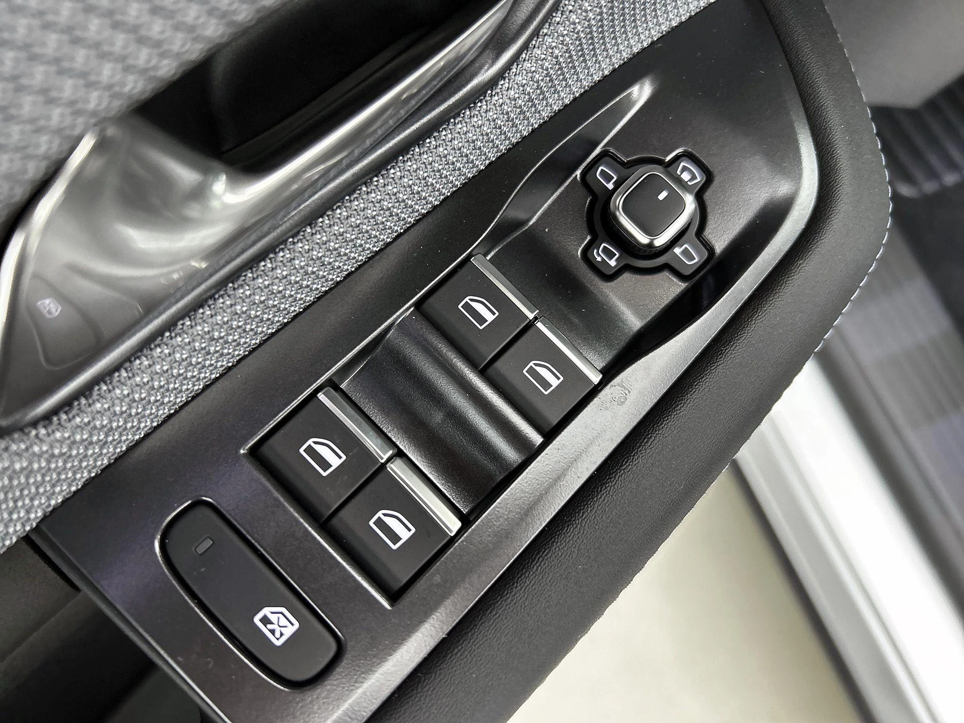 Opel-Grandland-image-11